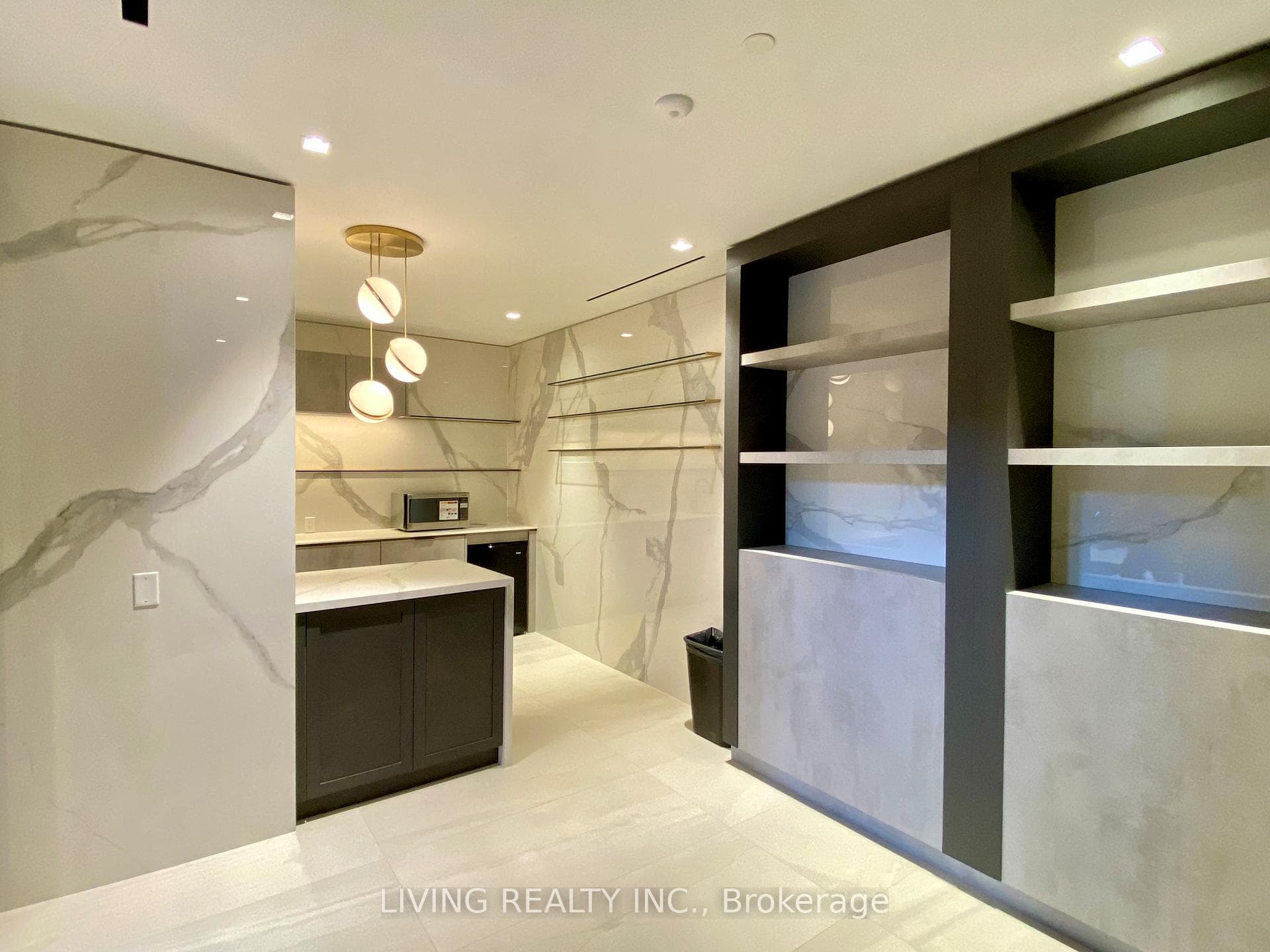 127 Broadway Avenue Unit 2804 photo 7