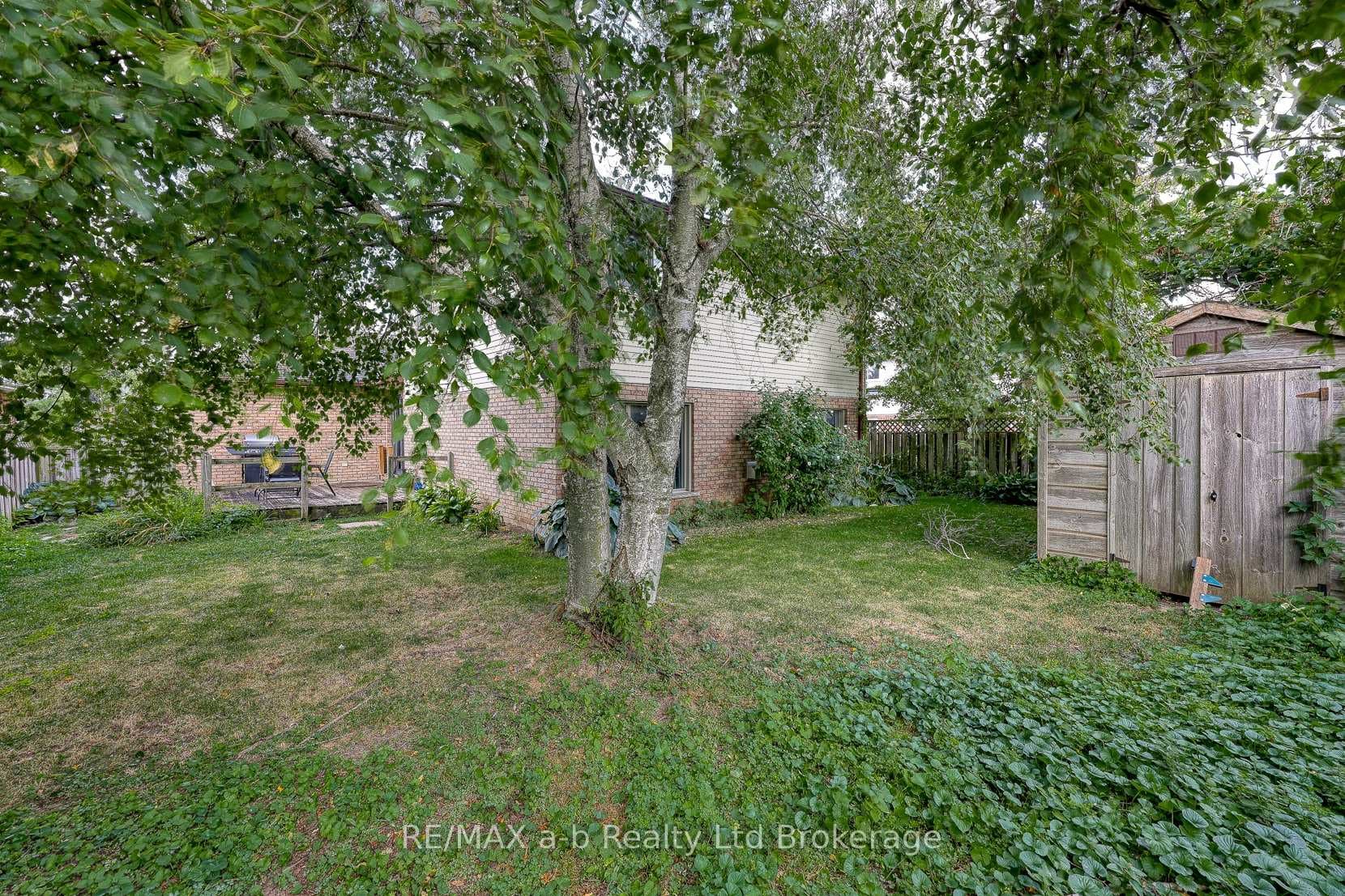 42 John Davies Drive photo 6