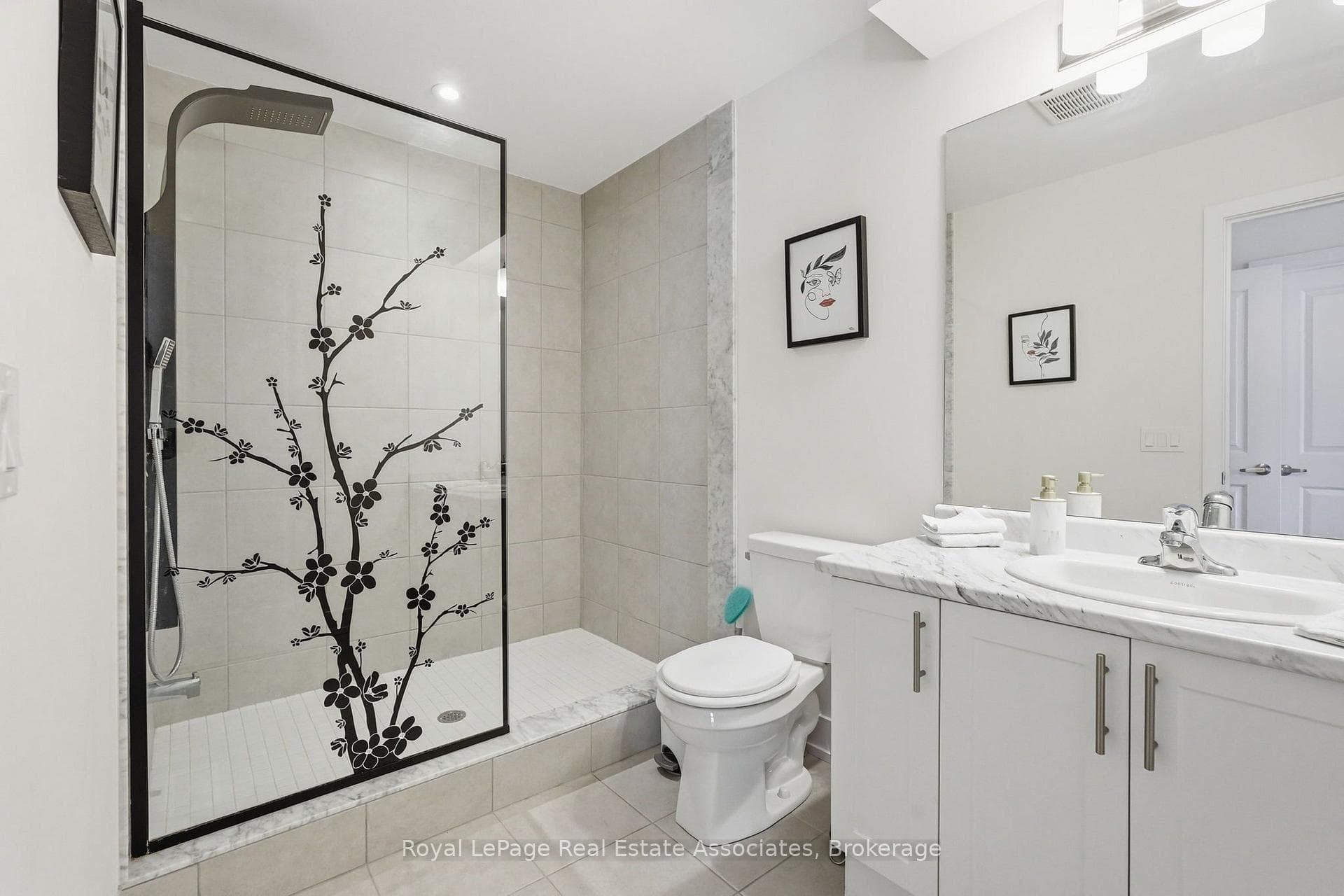 261 Skinner Road Unit 23 photo 33