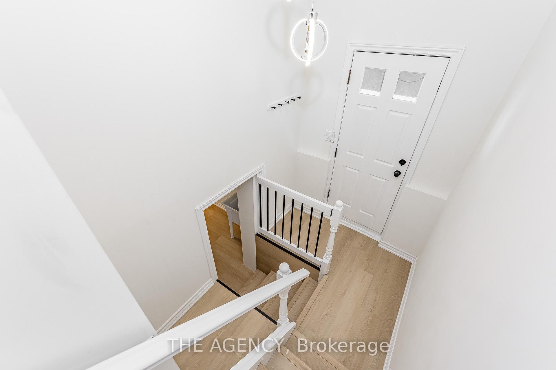158 Niagara Falls Road photo 25
