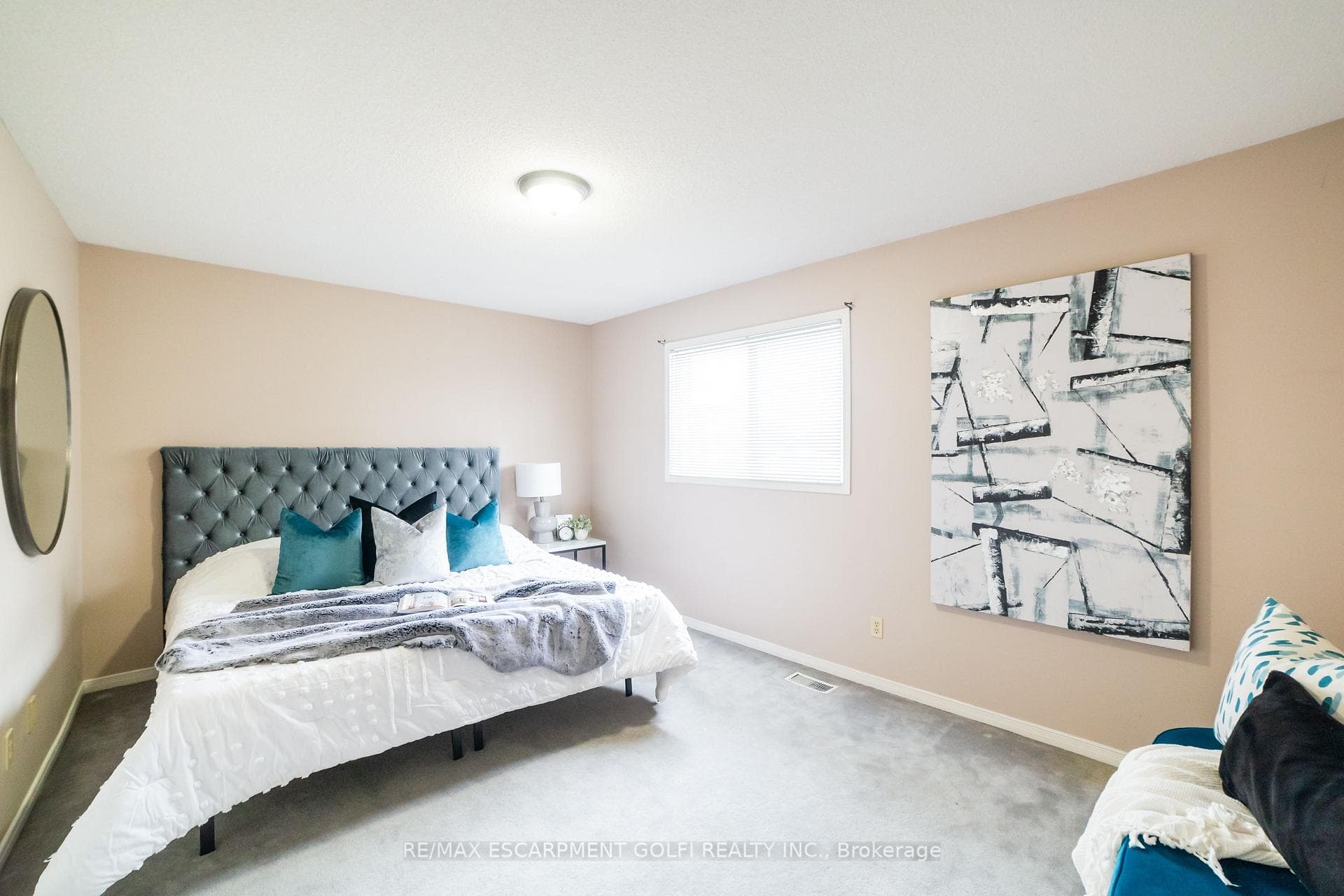 176 Stagecoach Drive photo 23
