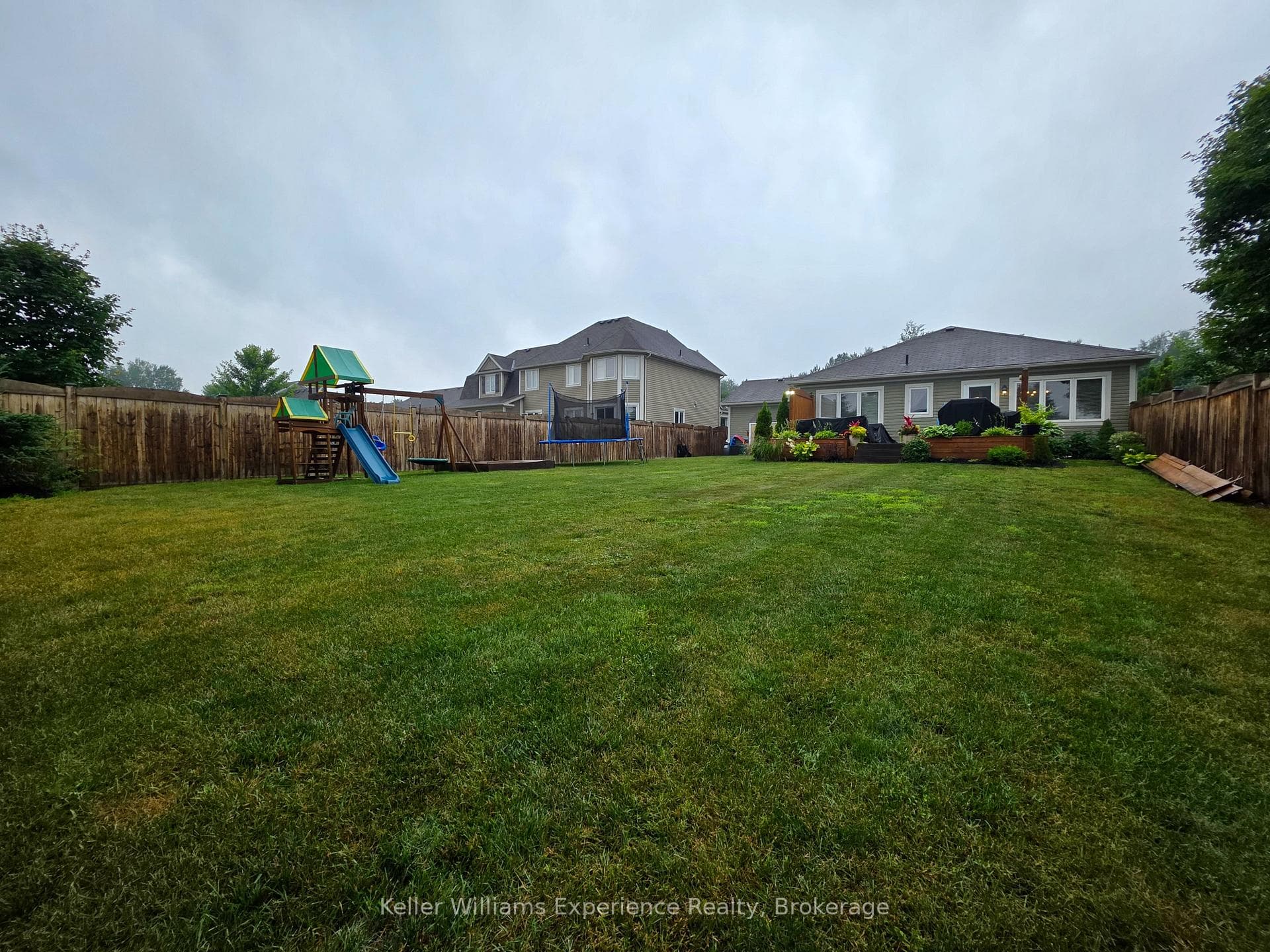 22 Rosemead Close photo 42
