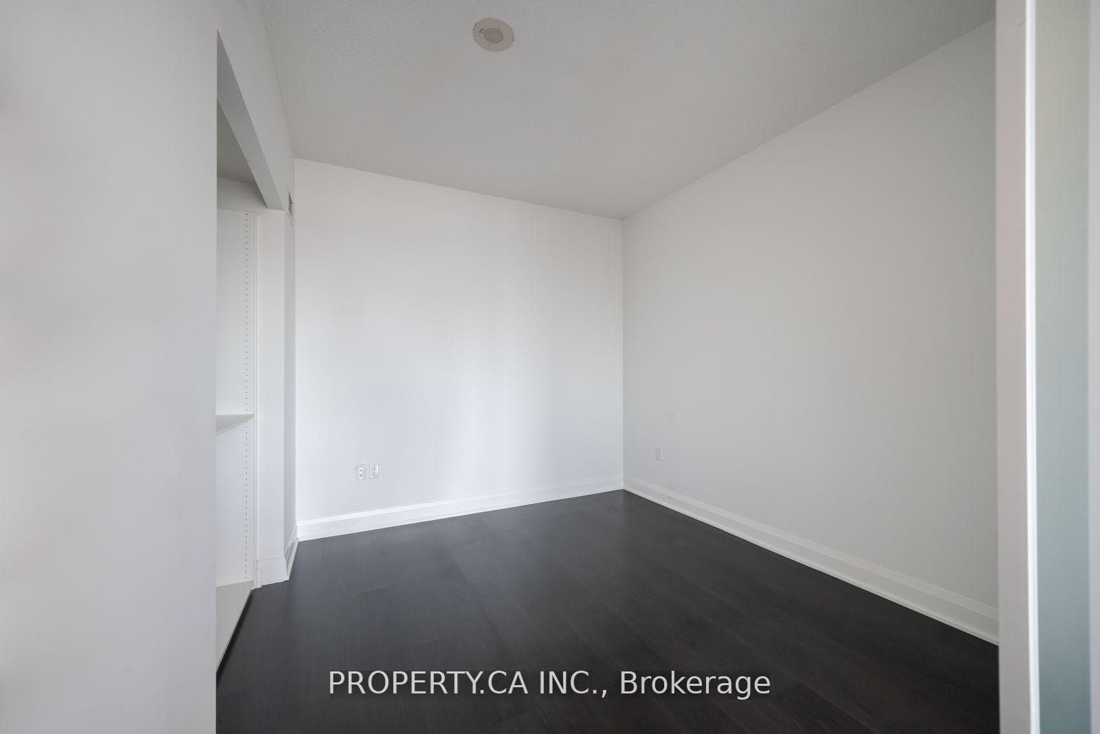 160 Vanderhoof Avenue Unit 601 photo 11