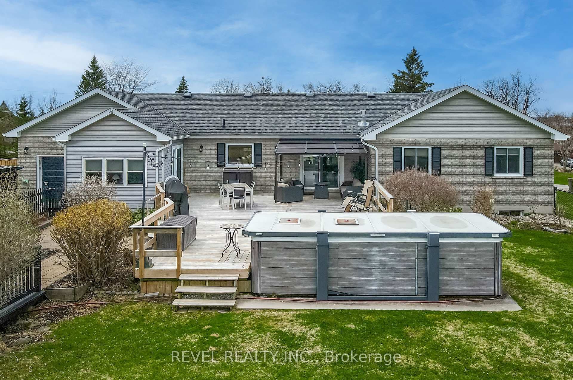 34 Bluewater Avenue photo 39