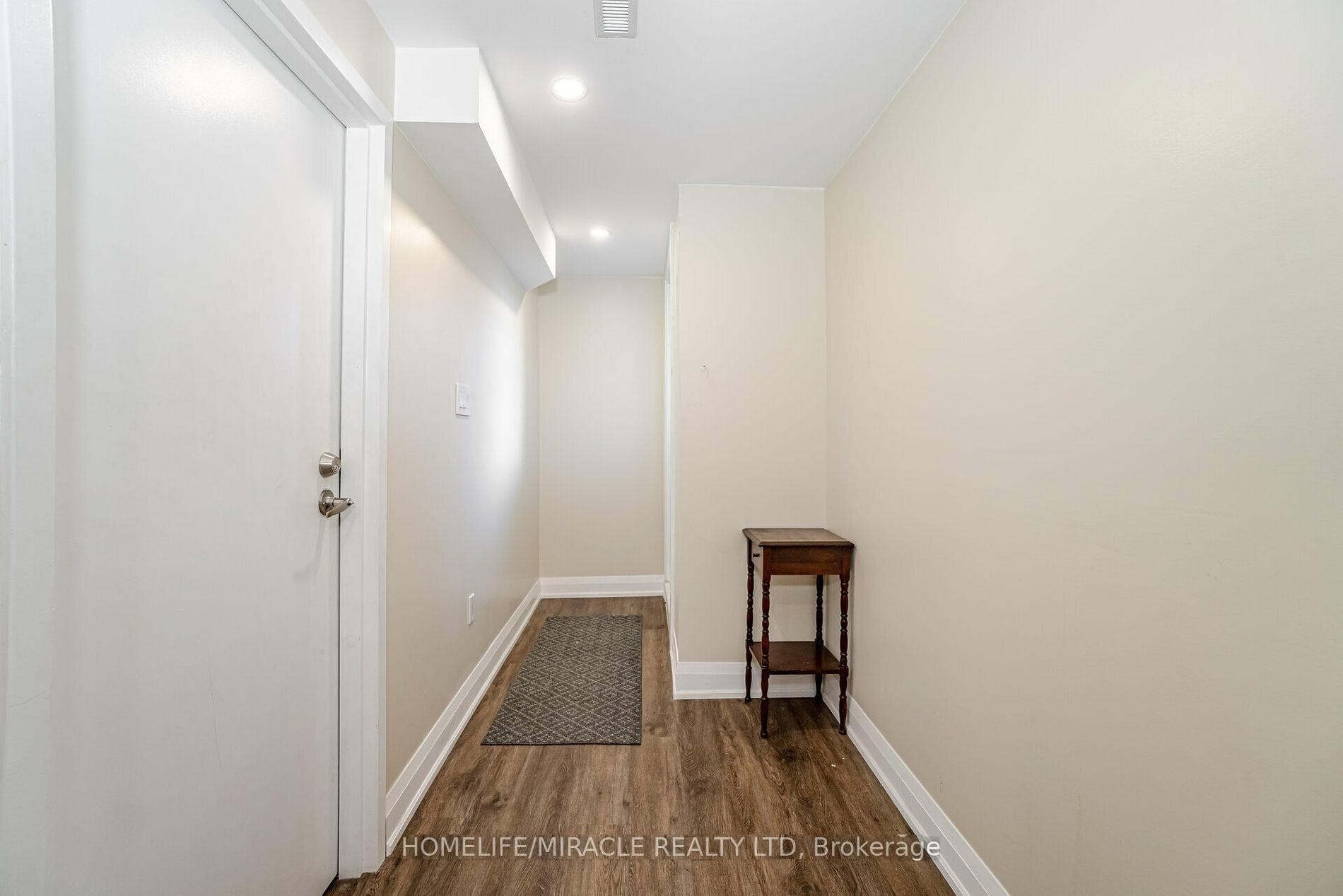 18 Prouse Drive photo 3