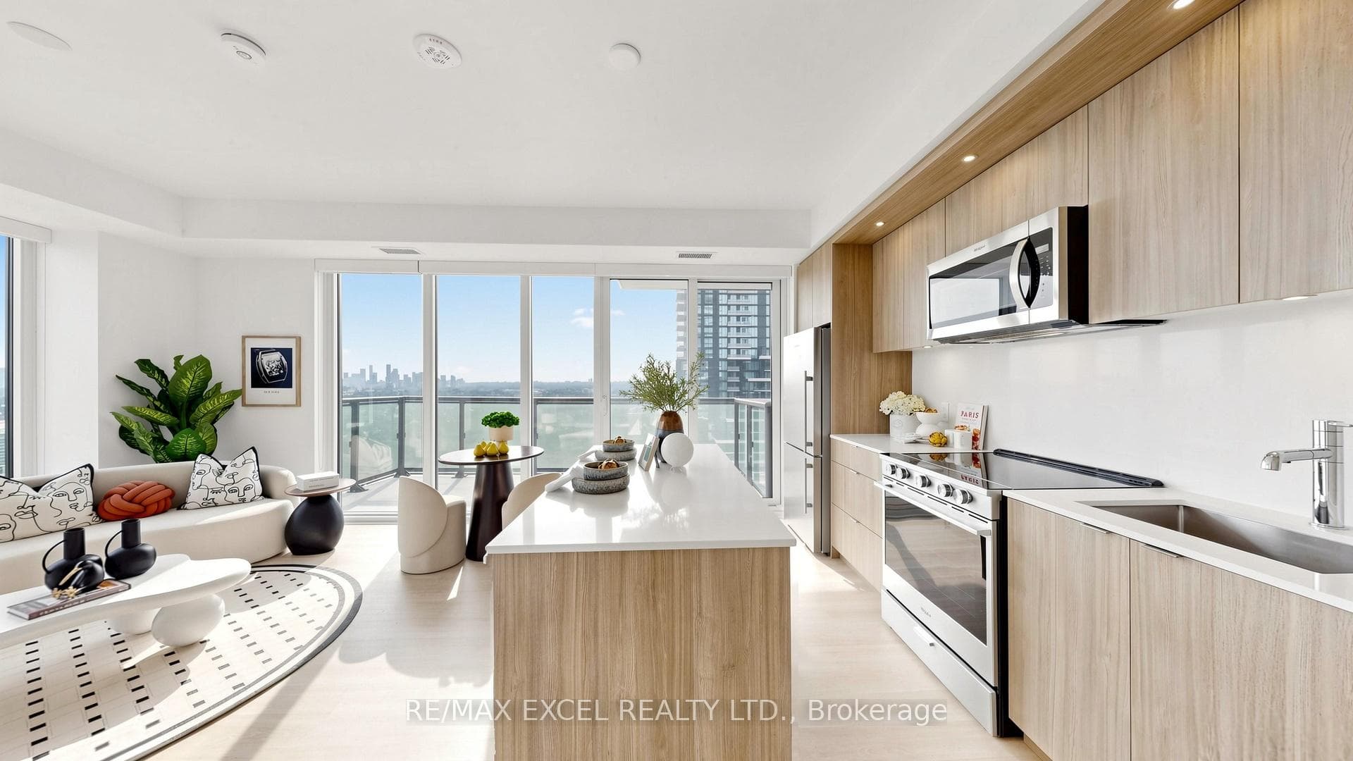 30 Inn on the park Drive Unit 3010 photo 13
