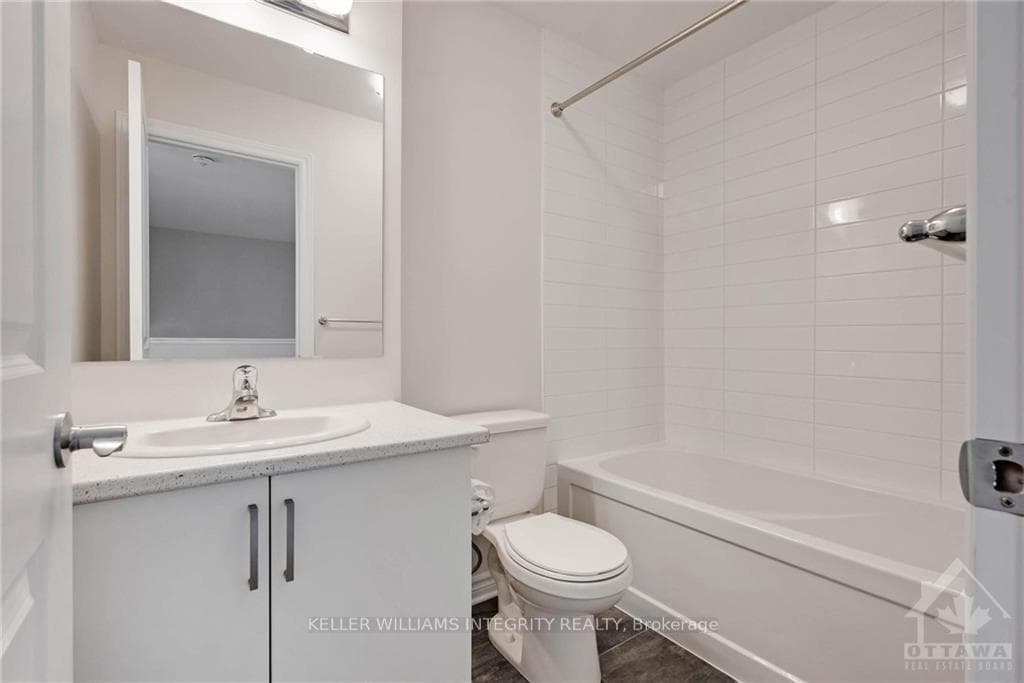 780 MIIKANA Road photo 18