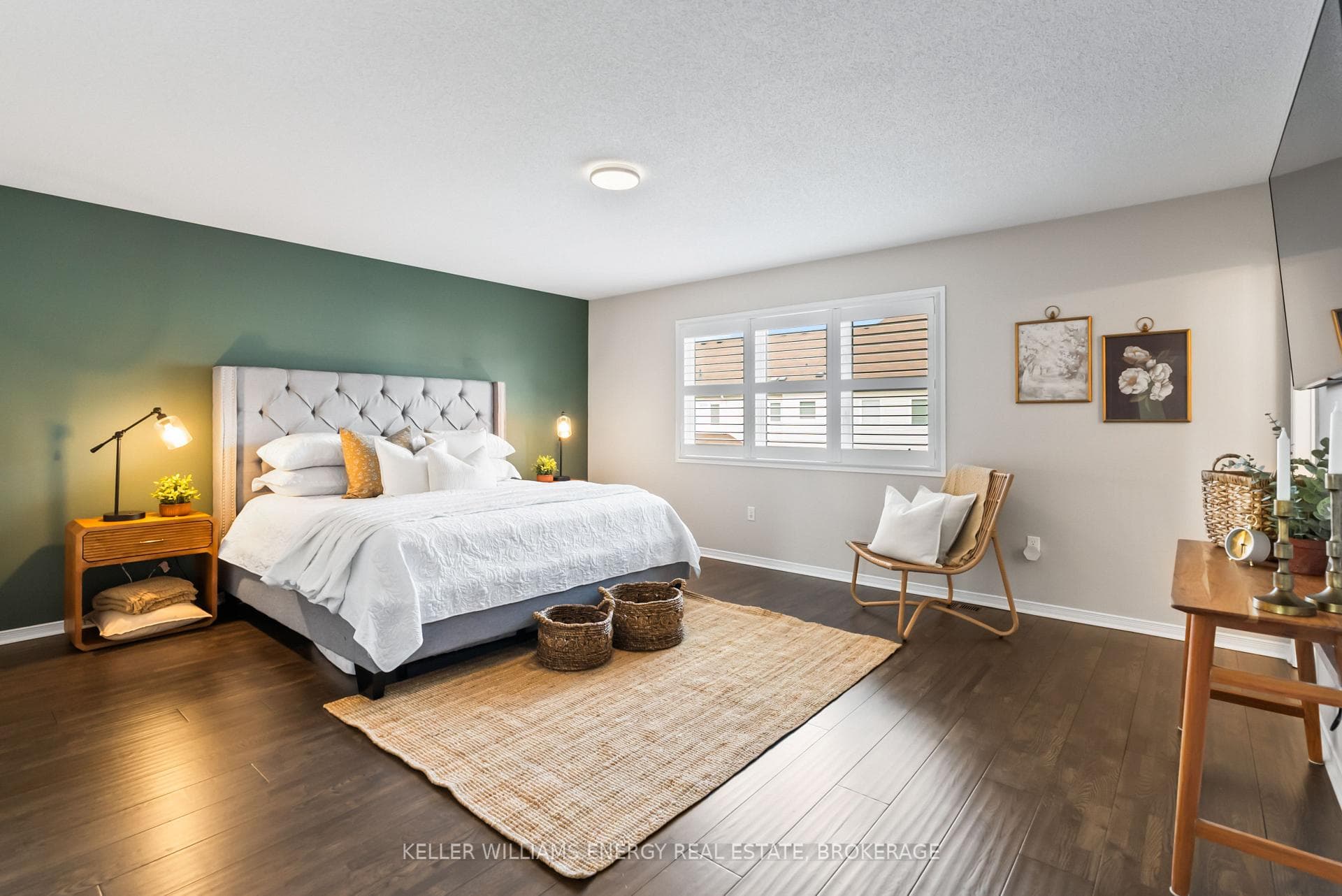 196 Kenneth Cole Drive photo 20