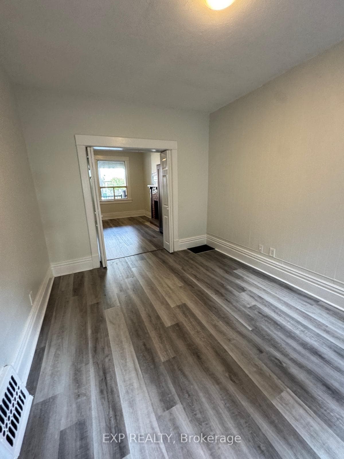 422 Clendenan Avenue Unit Main photo 9