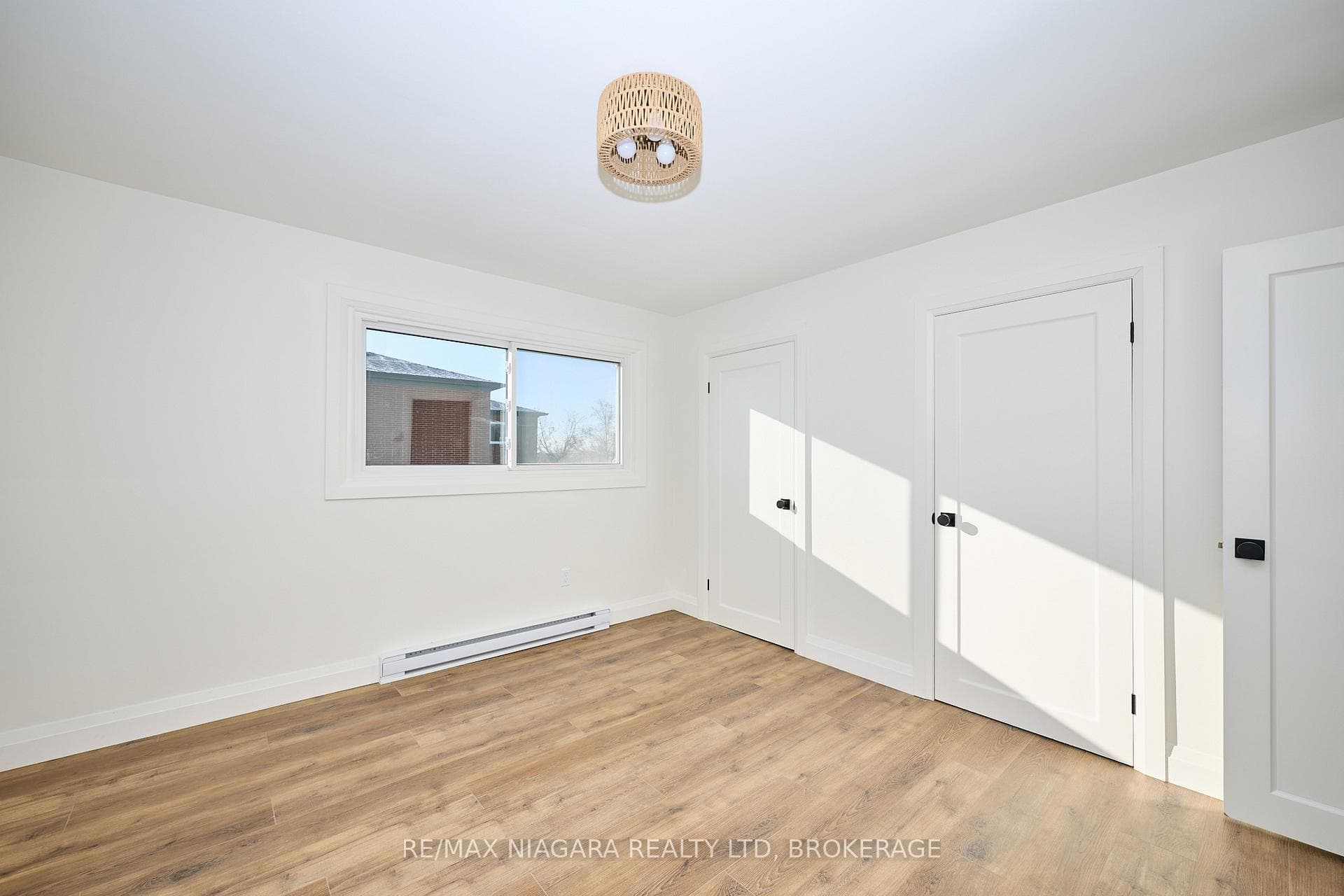 141 Plymouth Road Unit Unit 11 photo 17