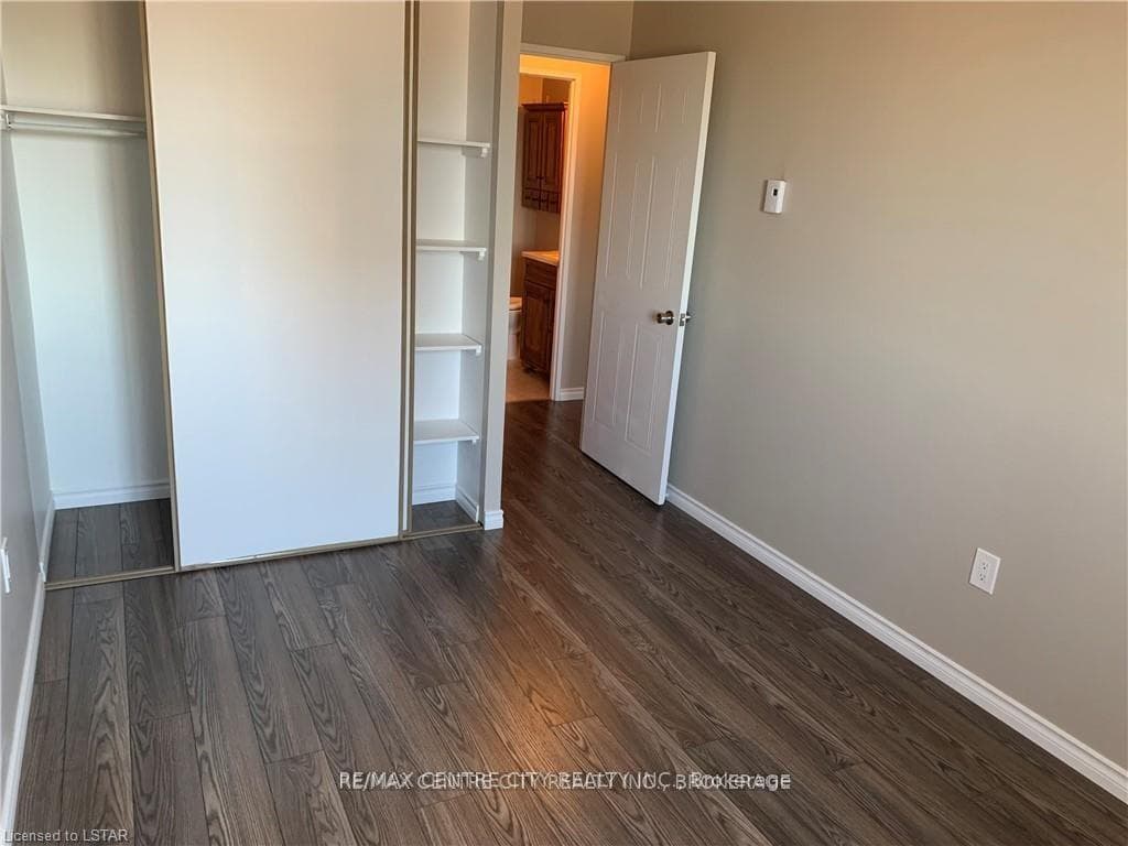95 Base Line Road Unit 303 photo 15