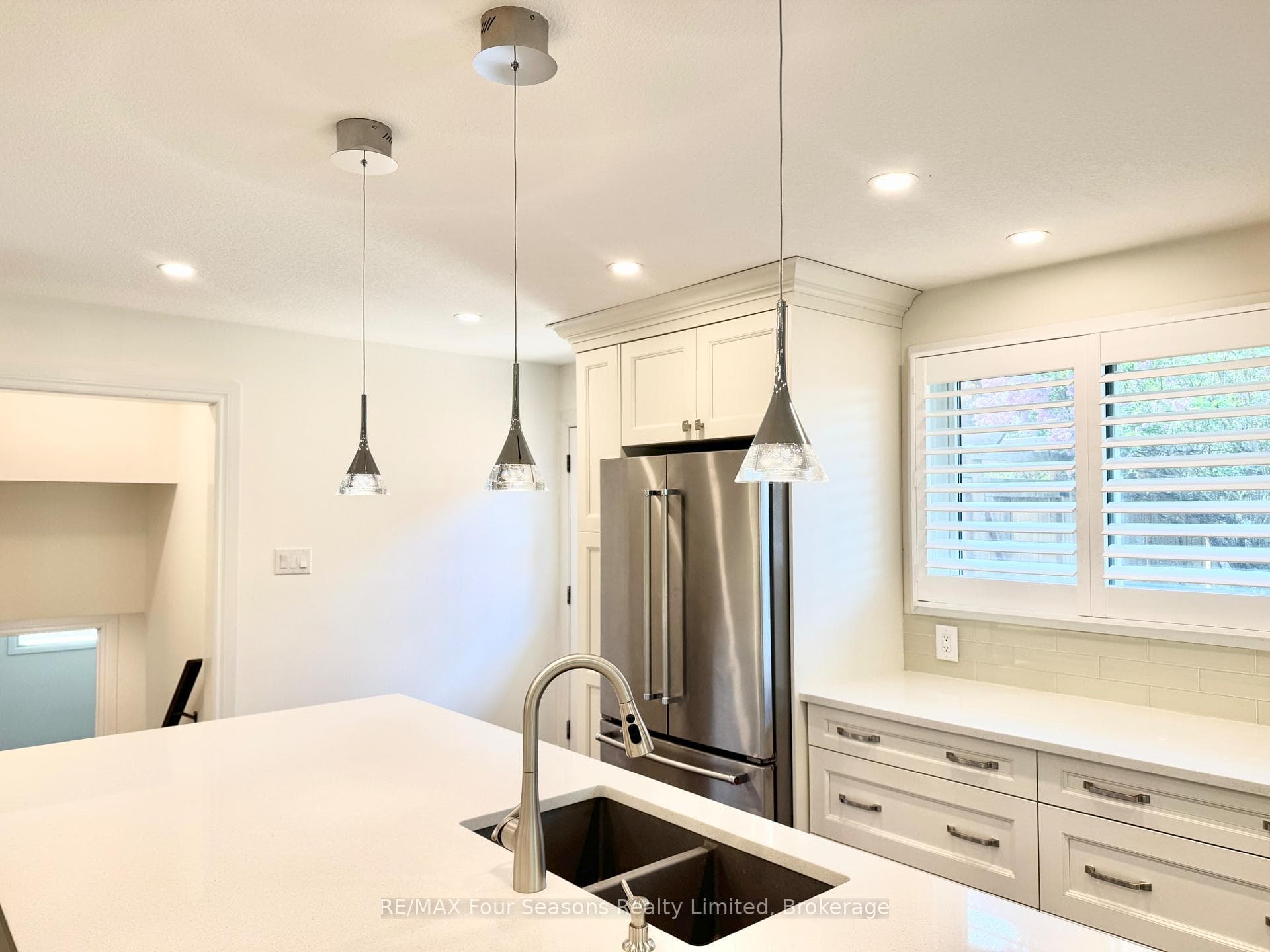 51 Carlyle Place photo 6