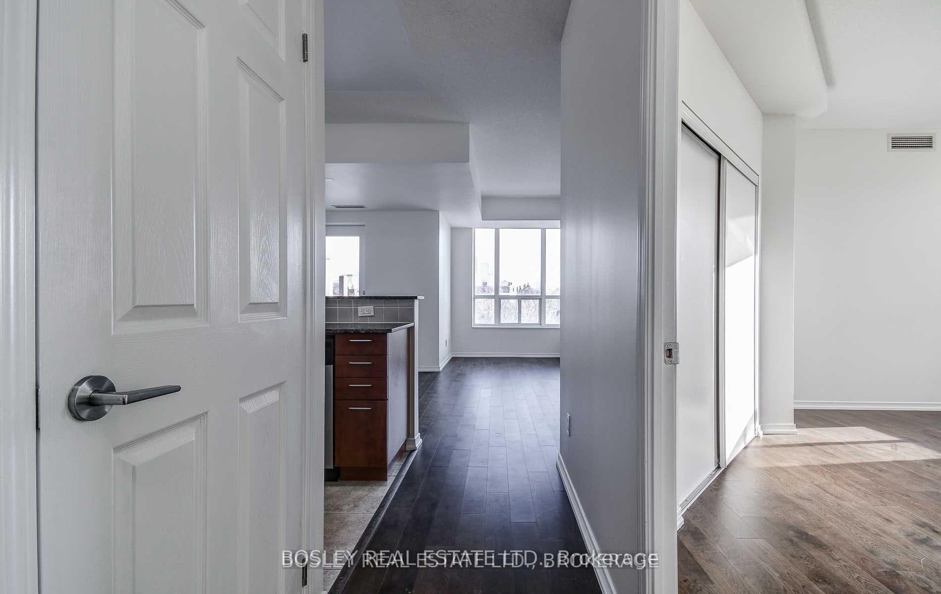 451 Rosewell Avenue Unit 512 photo 4