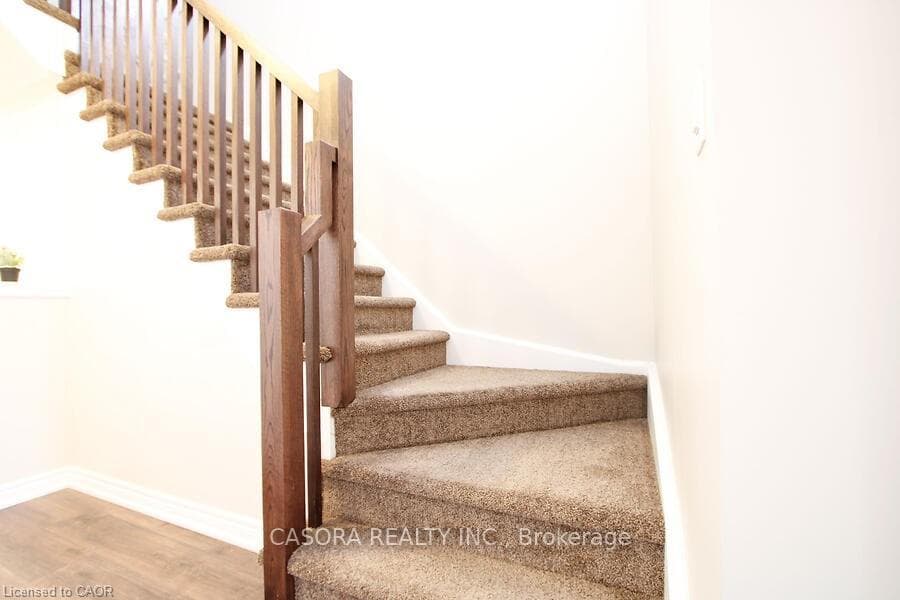 1890 Rymal Road Unit 34 photo 12
