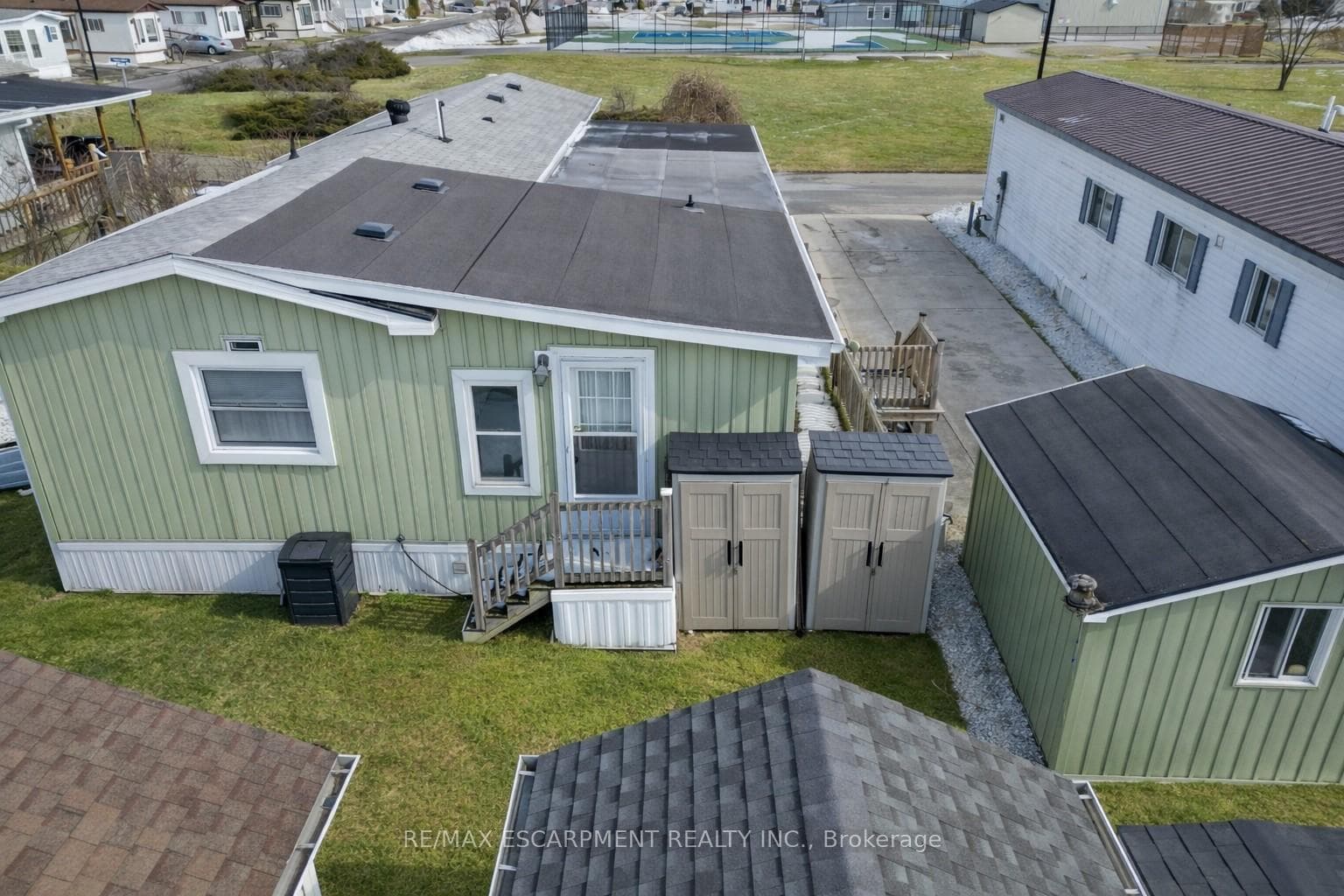 3033 Townline Road Unit 92 photo 23