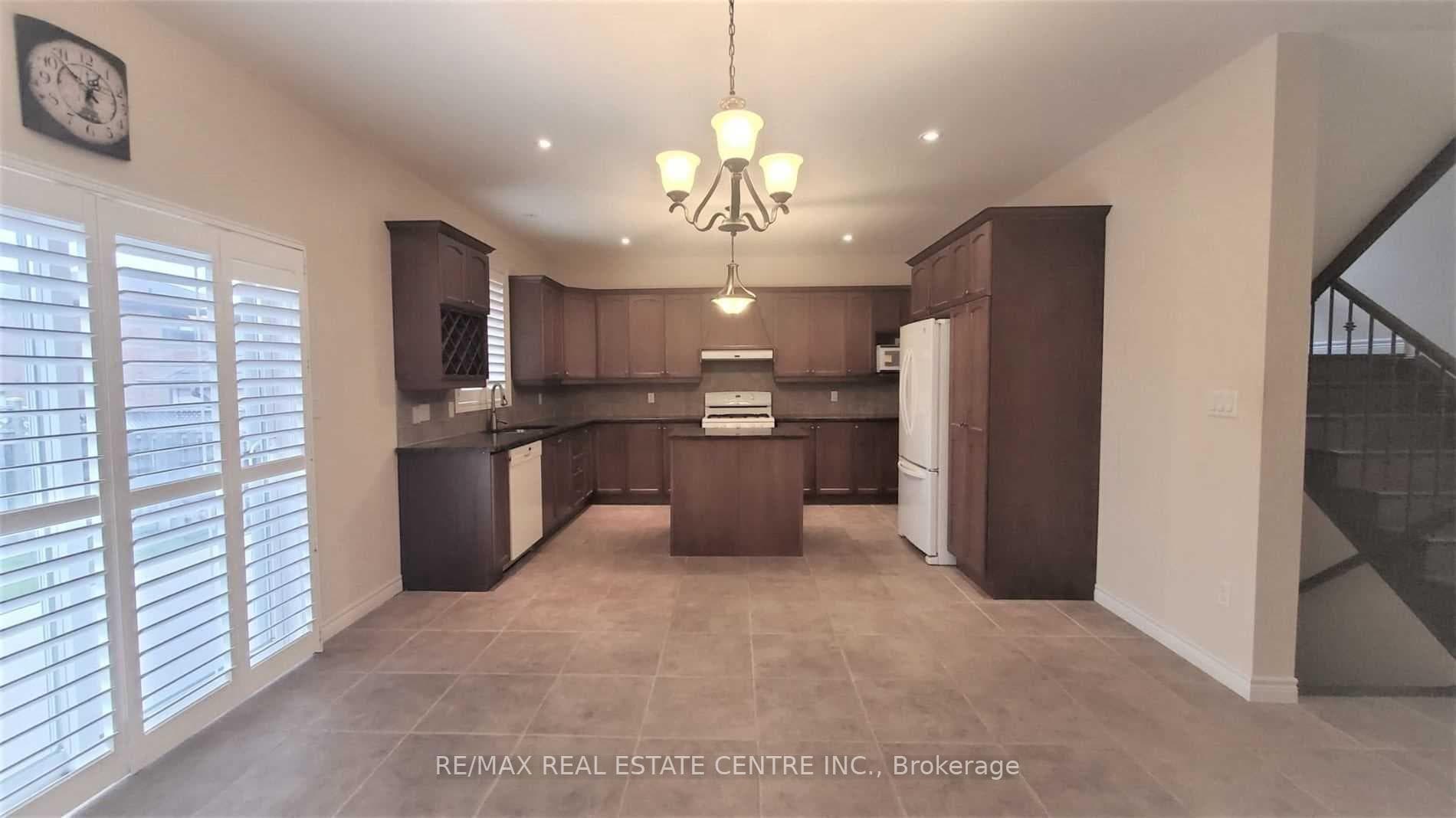 15 Sasha Court Unit (Upper Portion) photo 10
