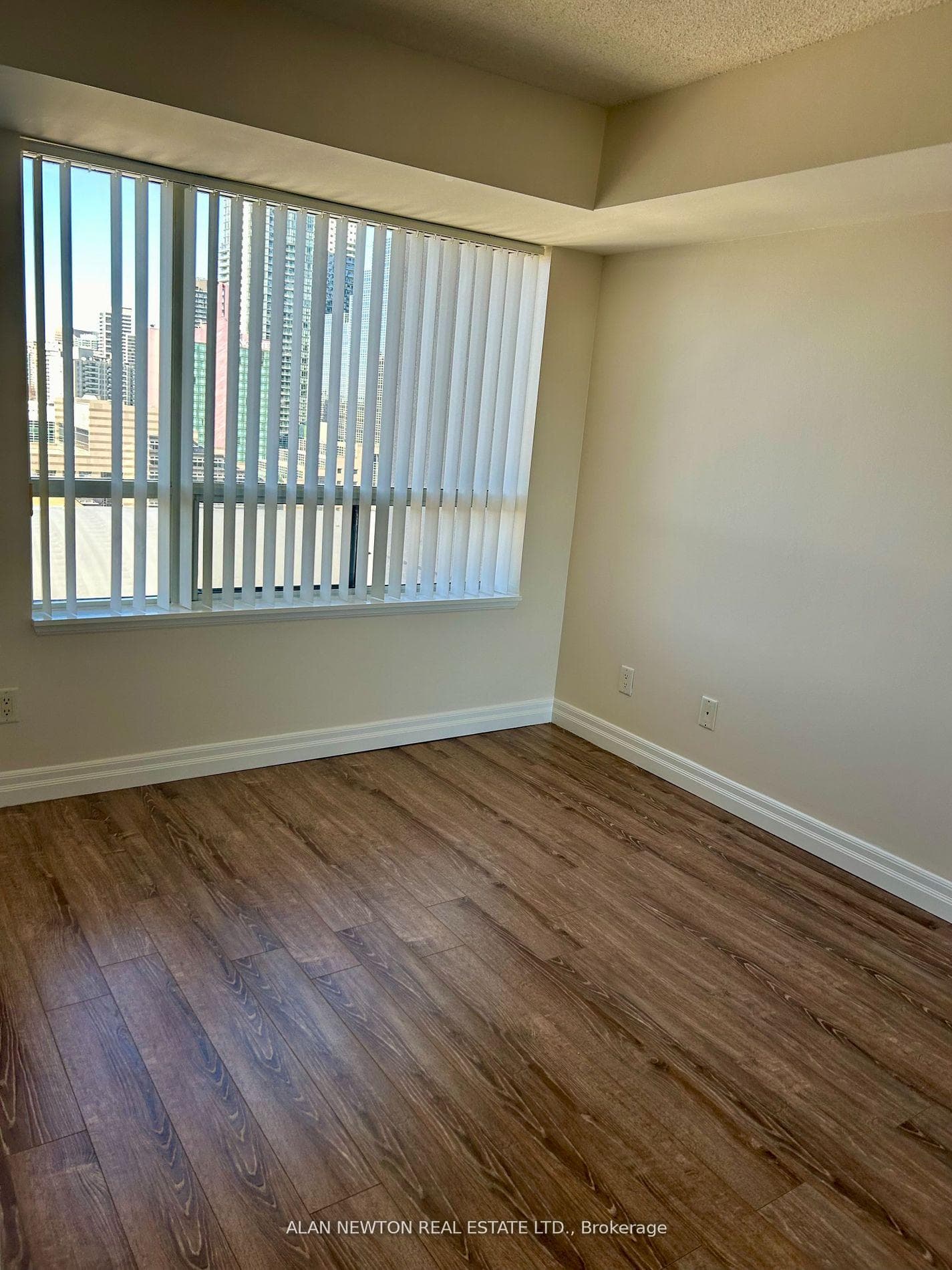 153 Beecroft Road Unit 1709 photo 9
