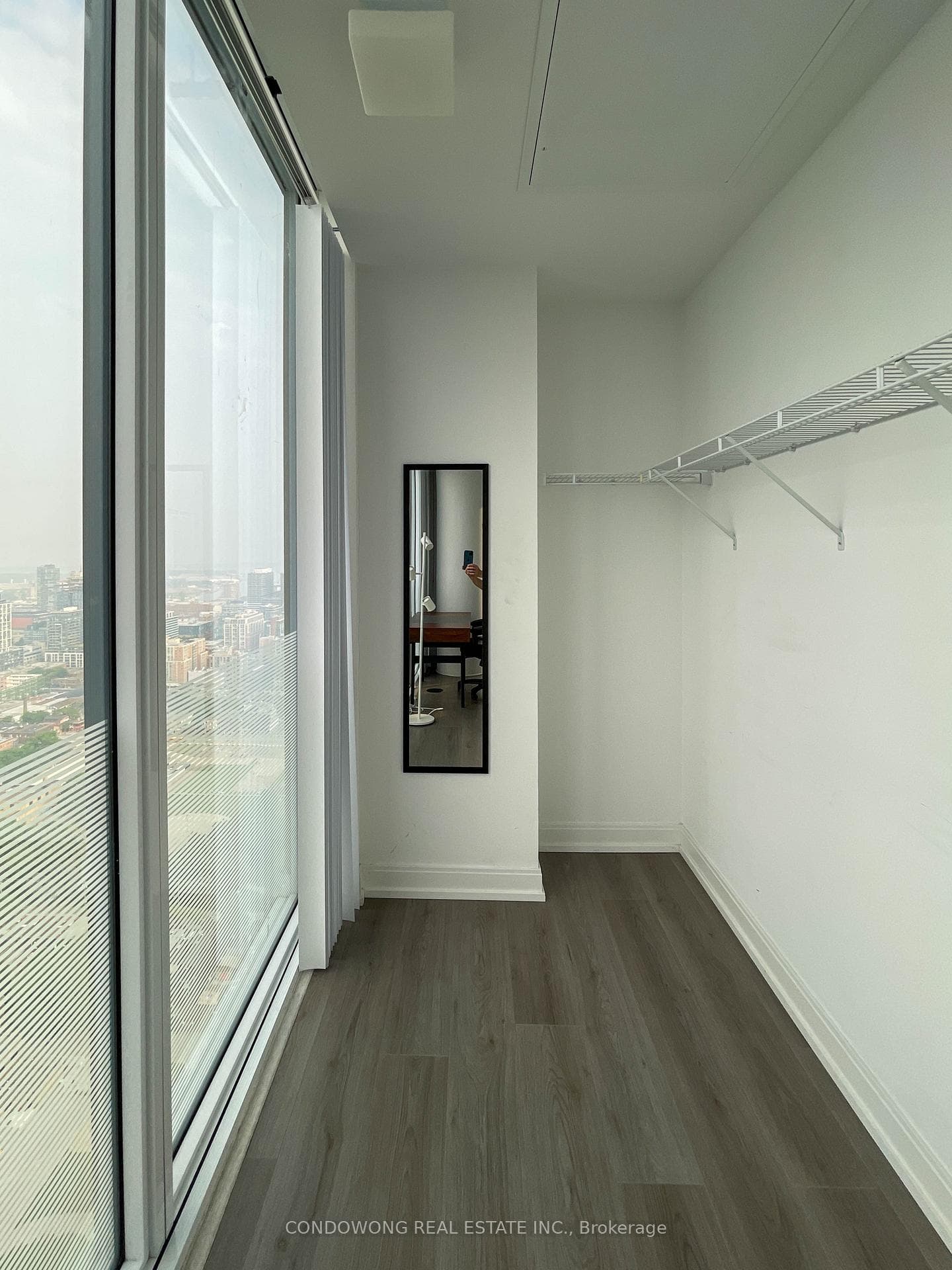 181 Dundas Street Unit 4703 photo 10