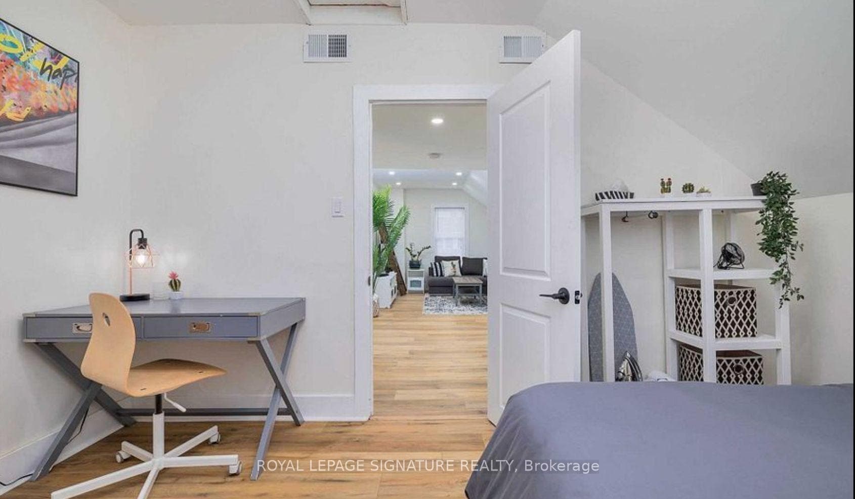 659 Dolph Street Unit Upper photo 11