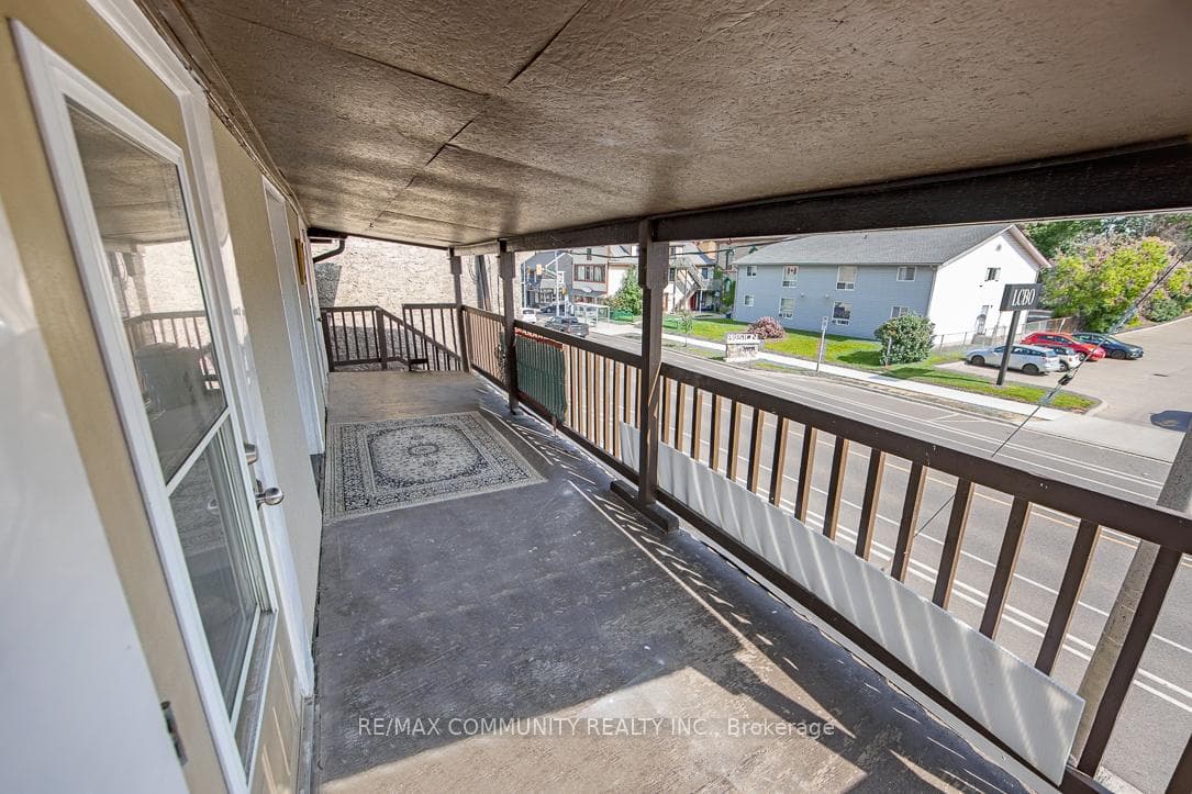 1130 King Street Unit 2 photo 6