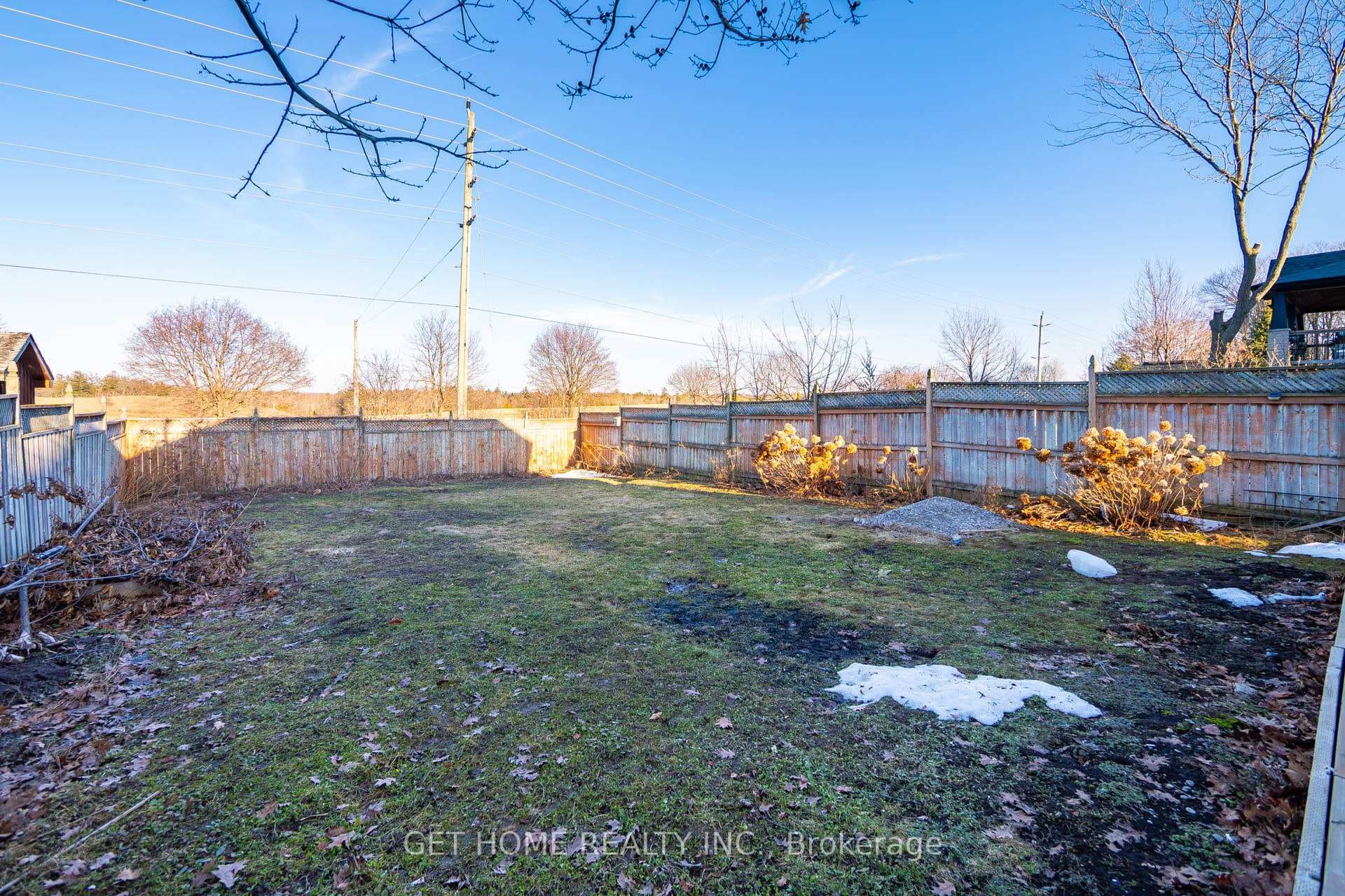 64 Sweeney Crescent photo 49