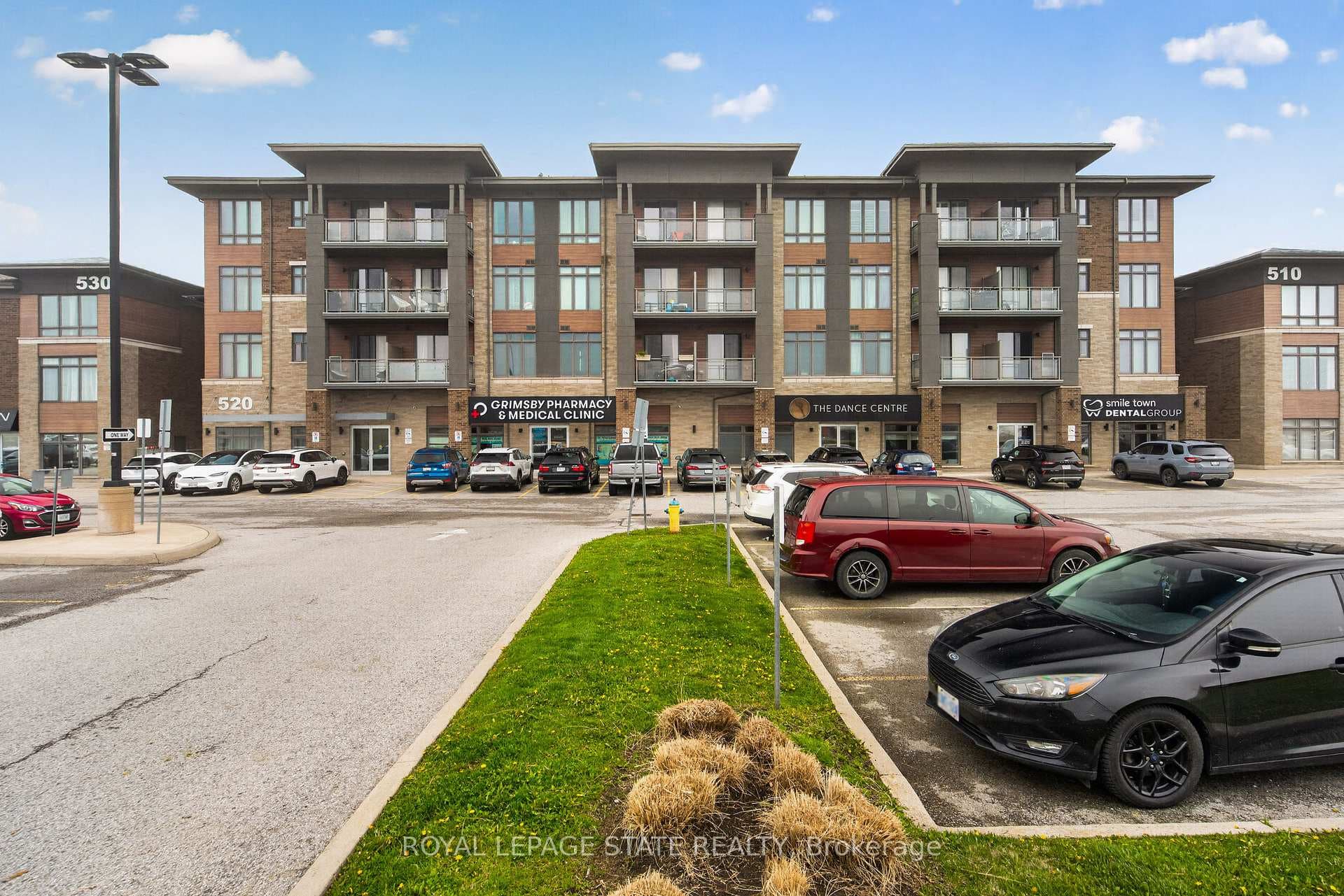520 North Service Road Unit 308 photo 2