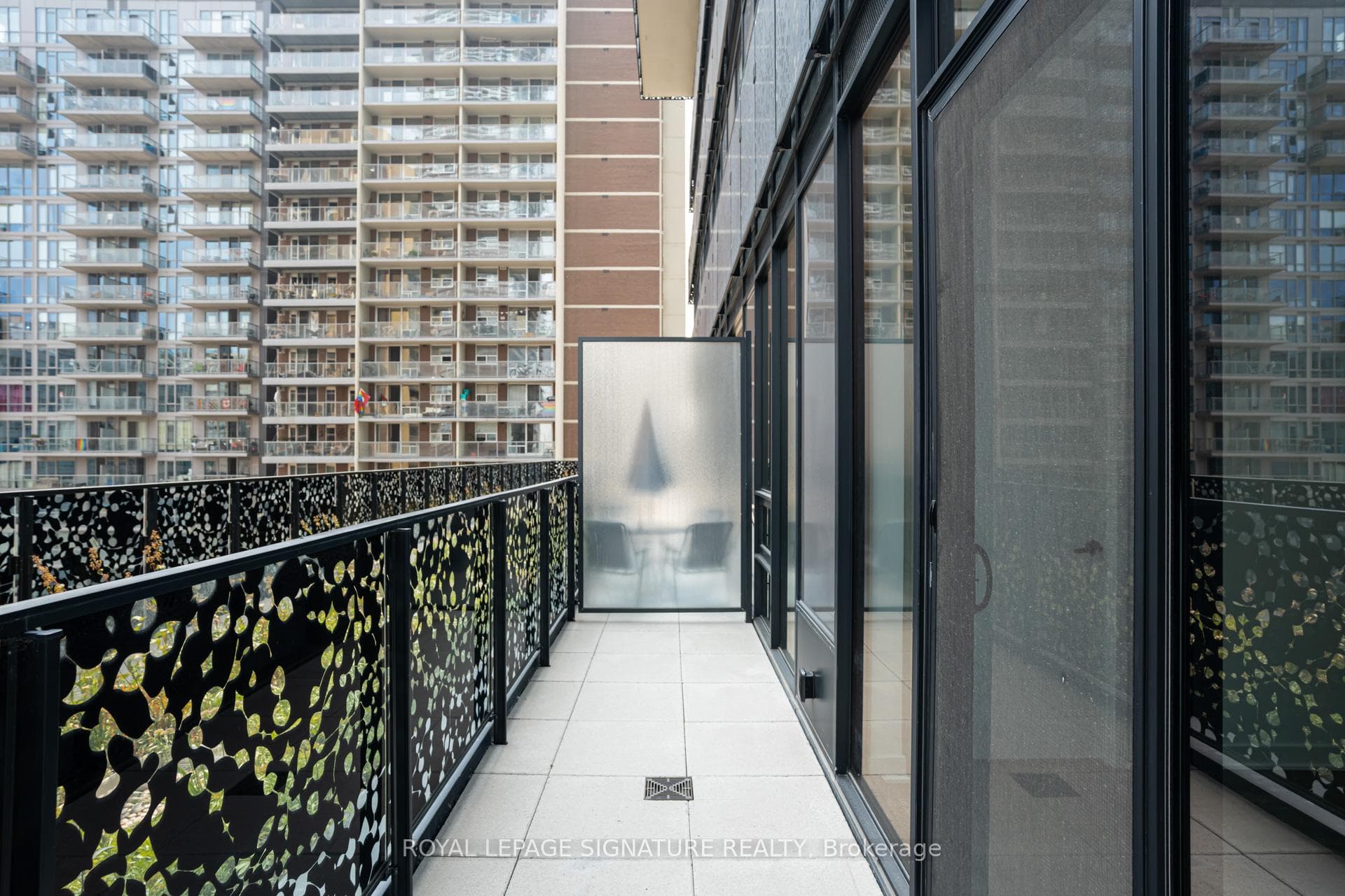 55 Charles Street Unit 1002 photo 18