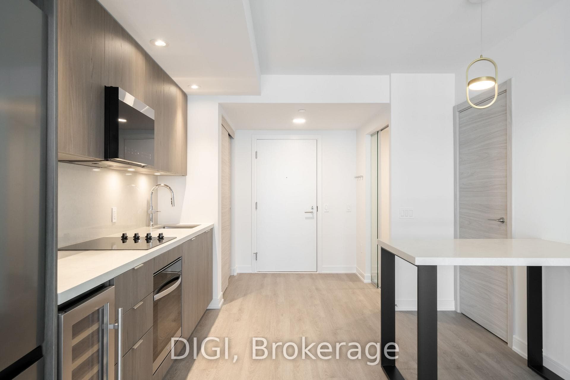485 Perth Avenue Unit E725 photo 5