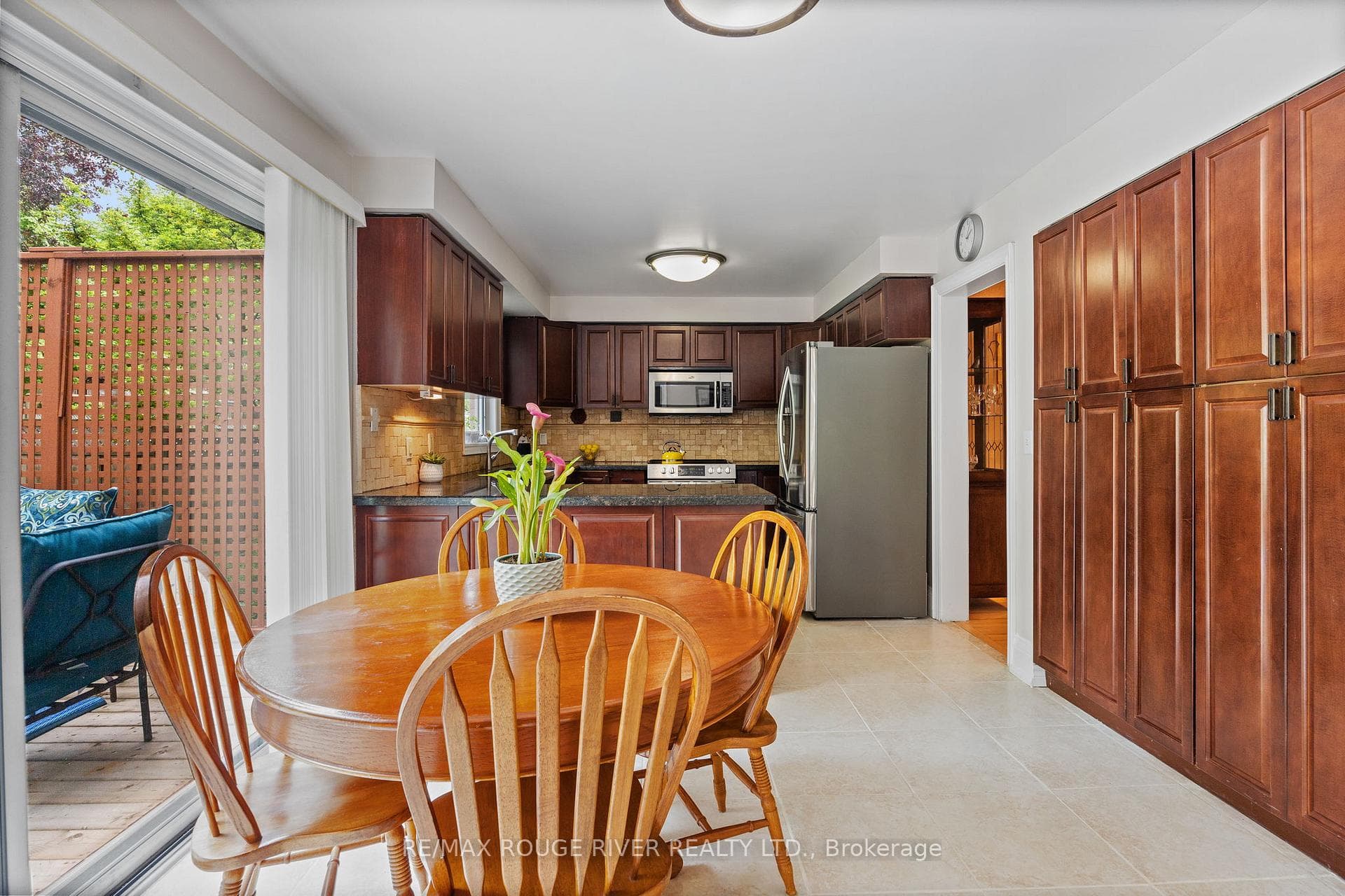 1209 Engel Court photo 14