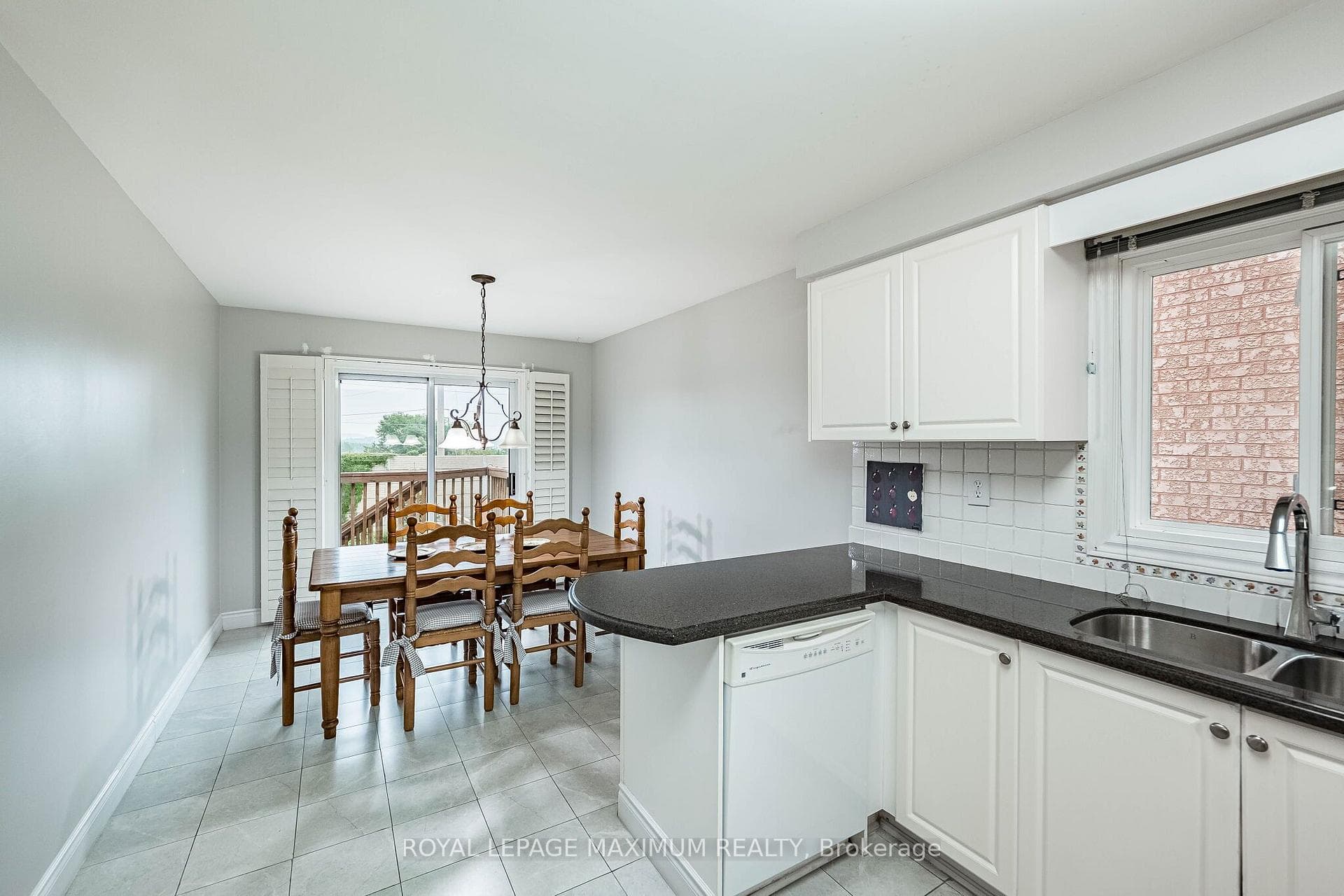 67 Esposito Drive photo 9