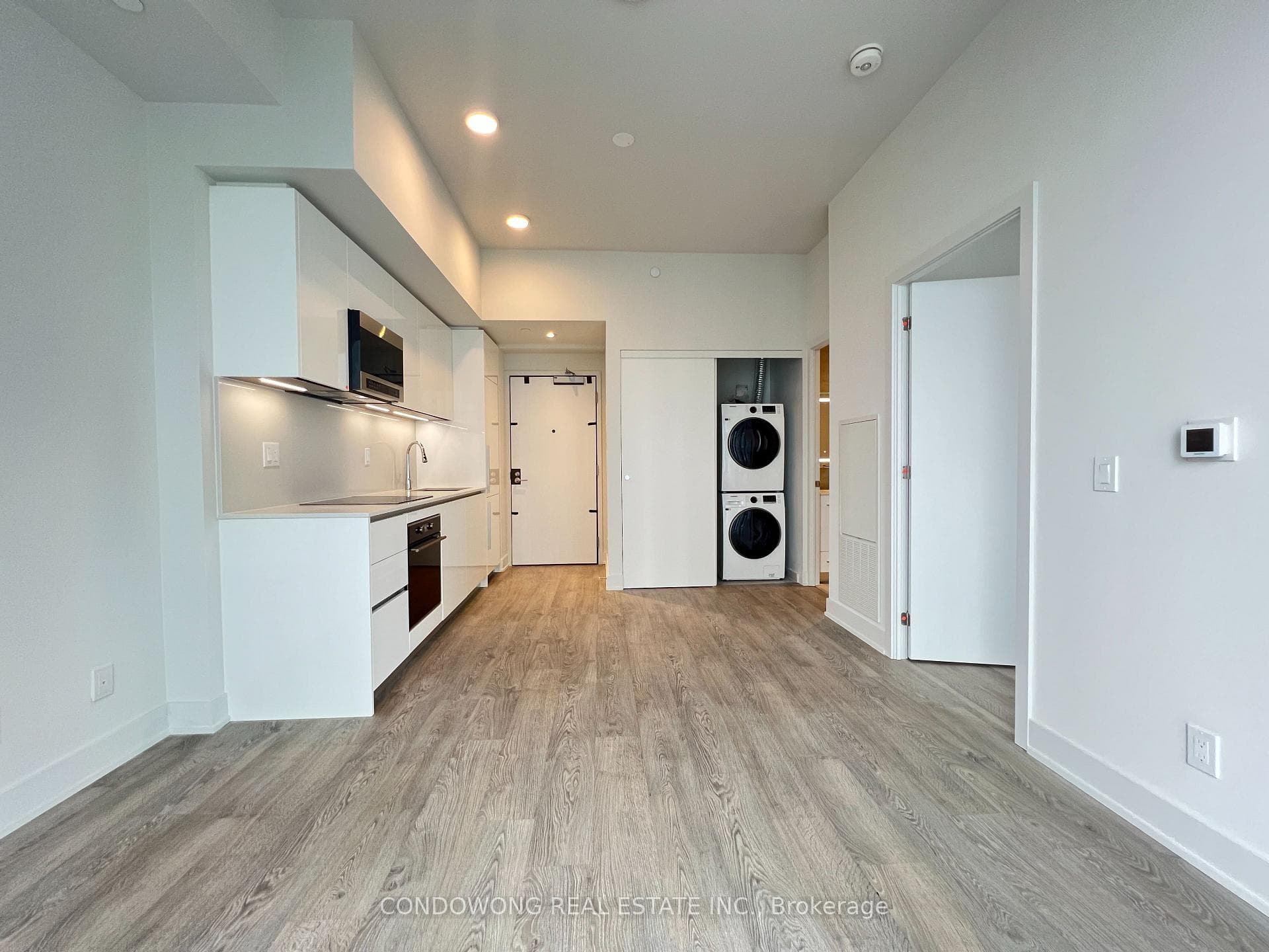 8 Cumberland Street Unit 4308 photo 8