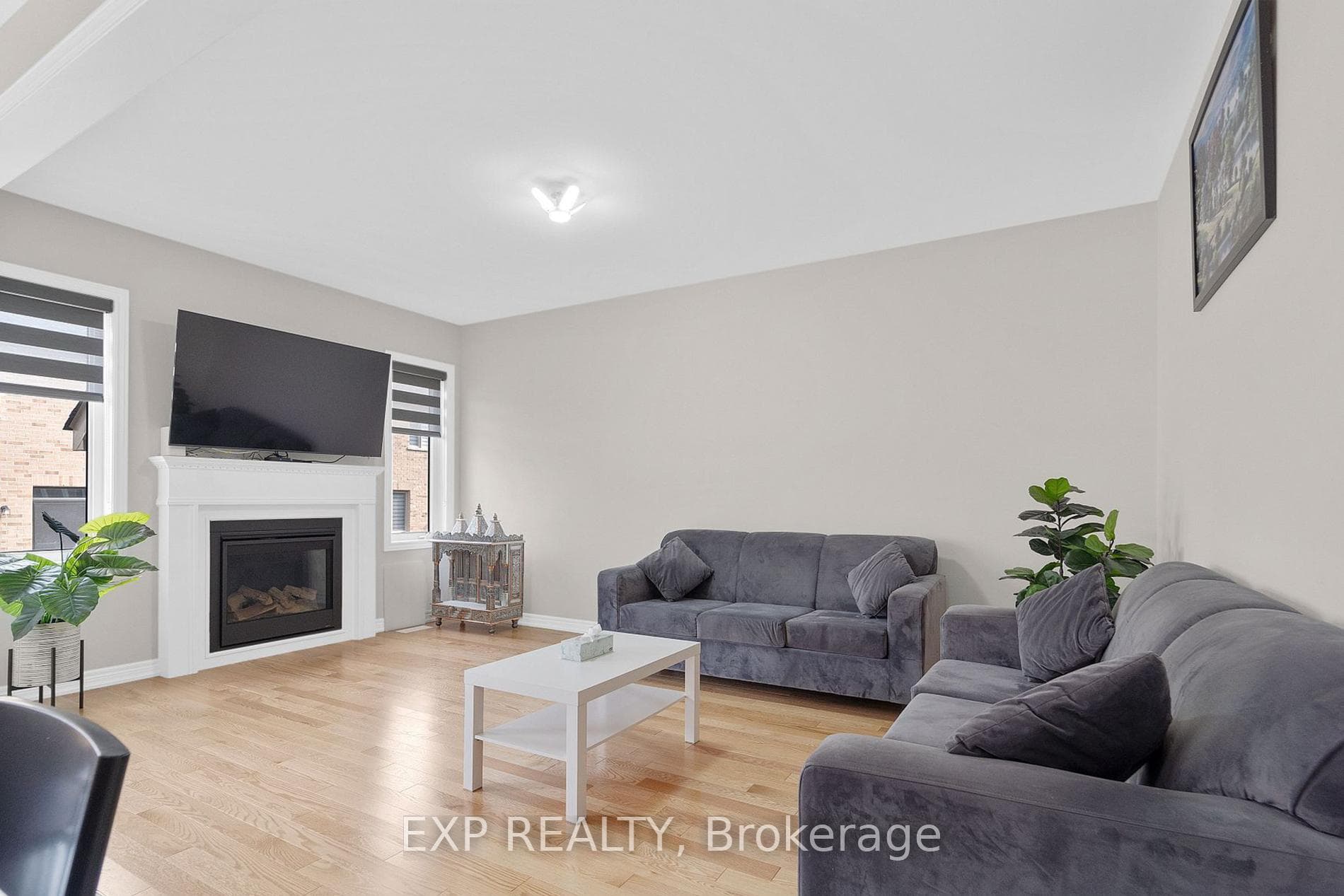 1037 Skyridge Boulevard photo 23