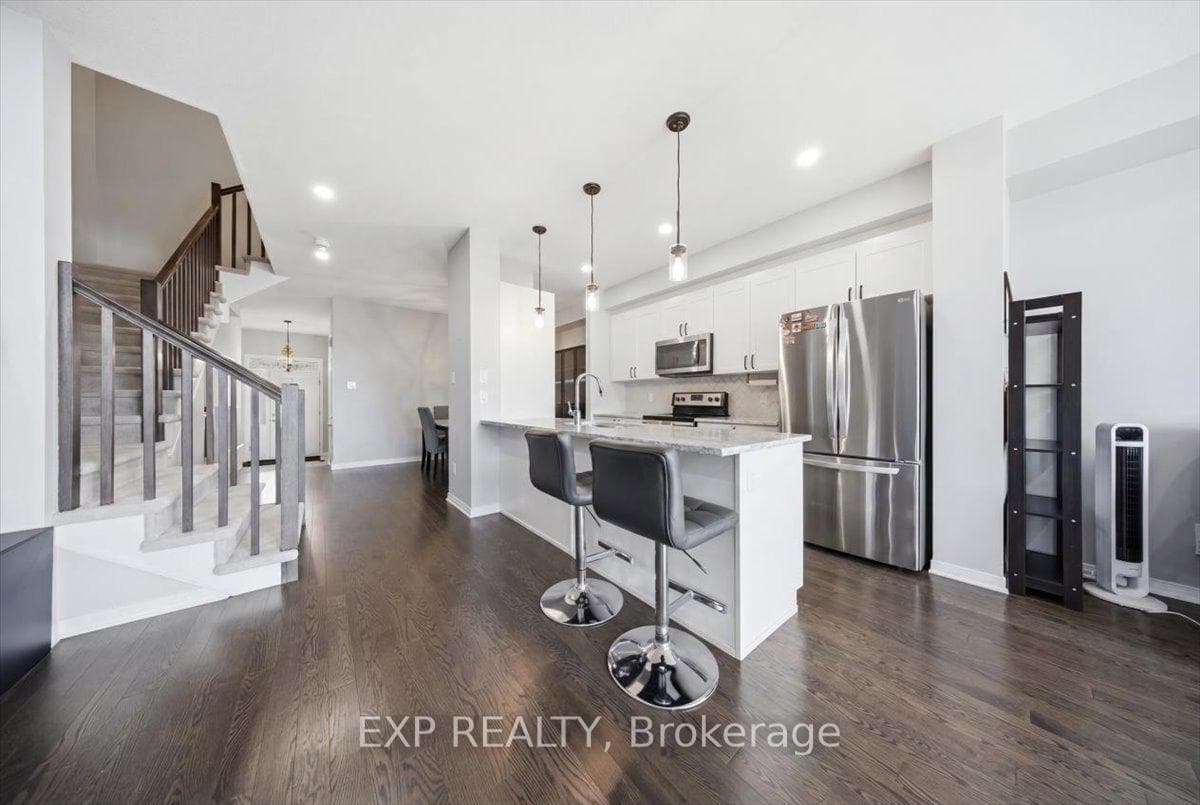 92 Riddell Street photo 5