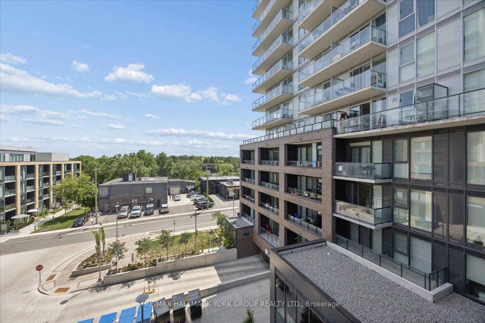185 Deerfield Road Unit 420 photo 18