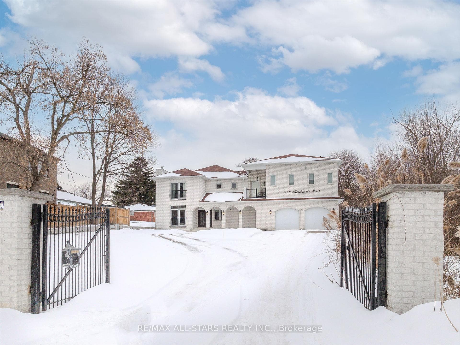 559 Meadowvale Road photo 5