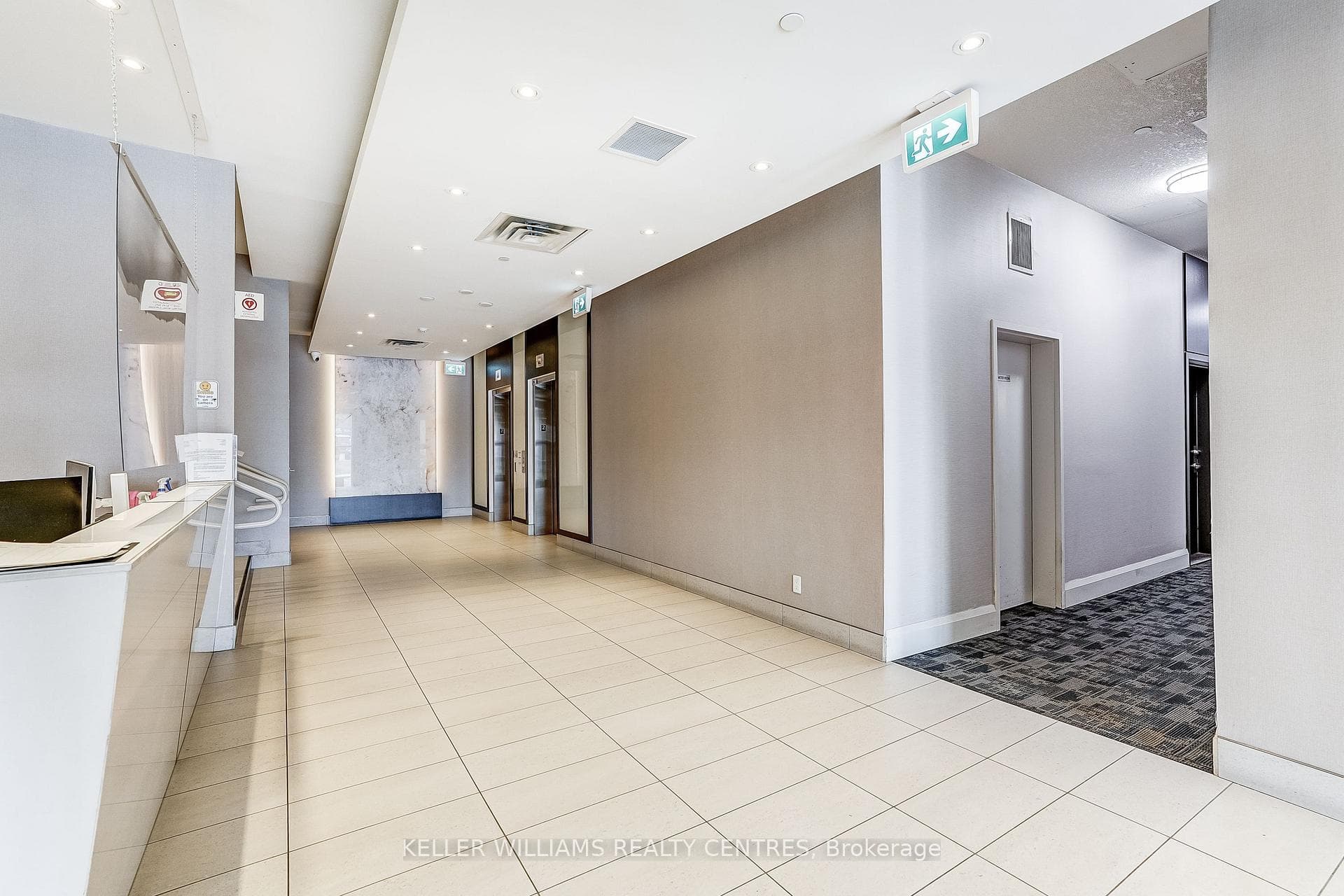 15277 Yonge Street Unit 317 photo 6