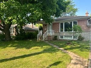 182 Parkston Court Unit -Upper photo 3