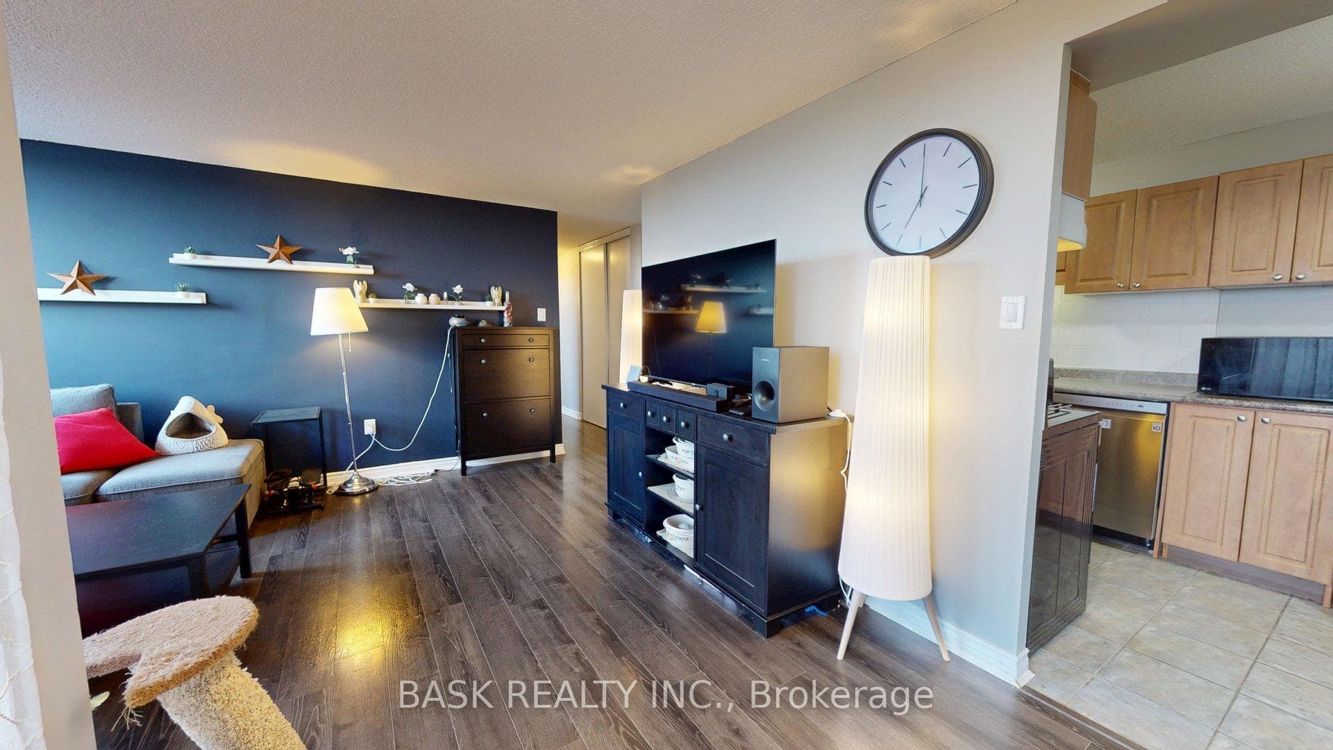 2900 Battleford Road Unit 706 photo 12