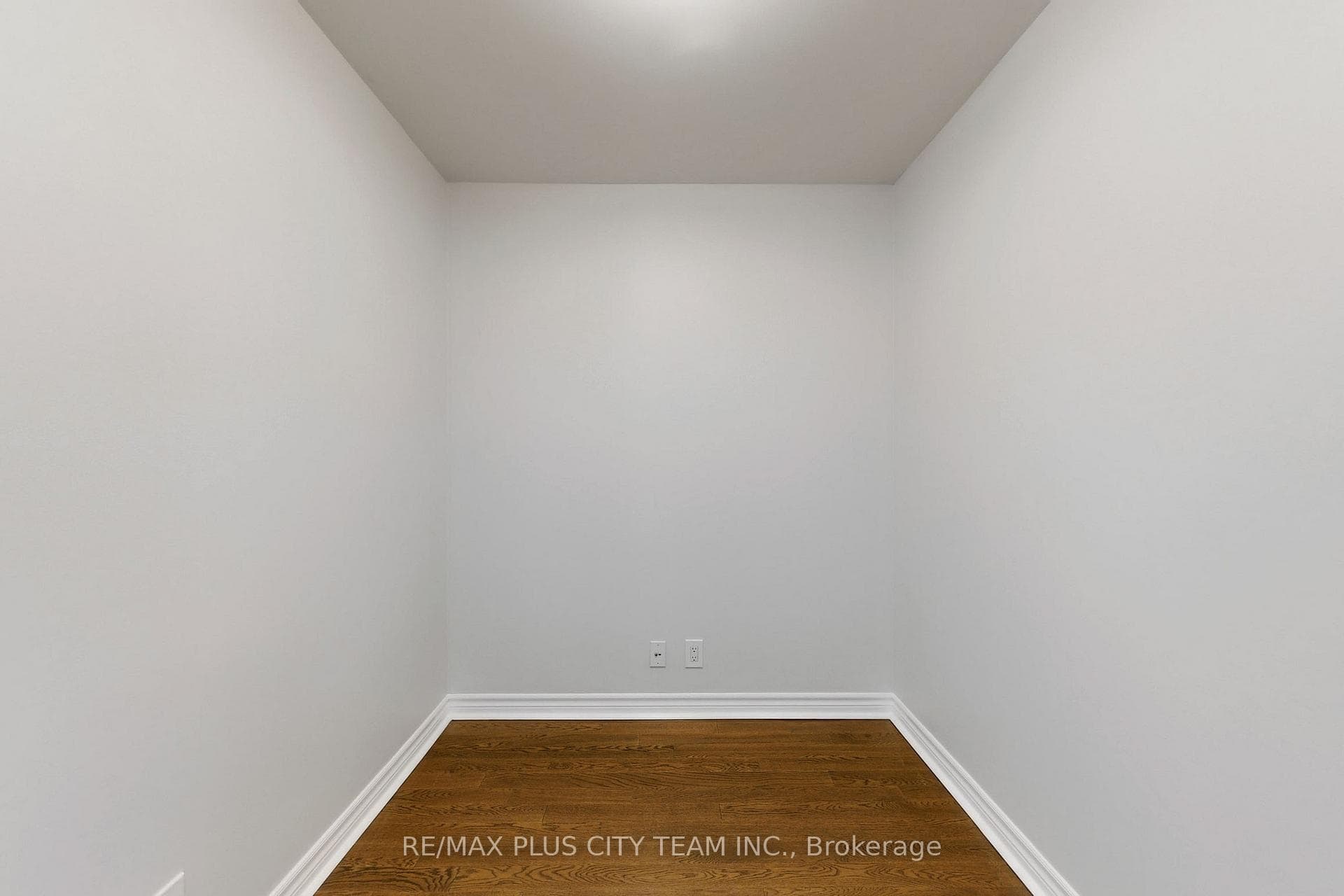 33 Elm Drive Unit 2613 photo 20