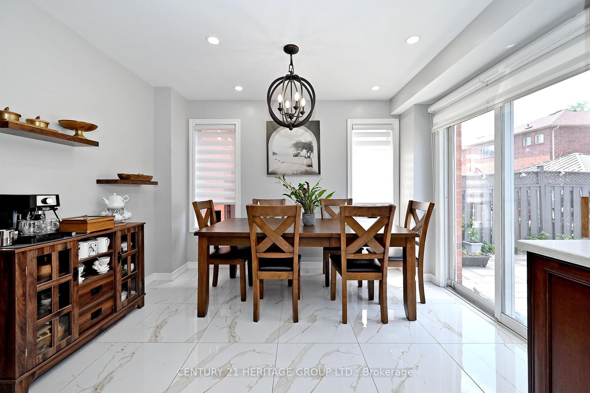 44 Equator Crescent photo 14