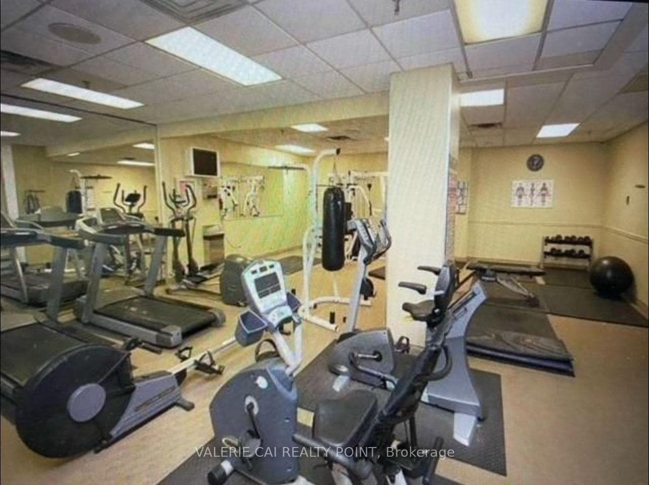 265 Enfield Place Unit 709 photo 13