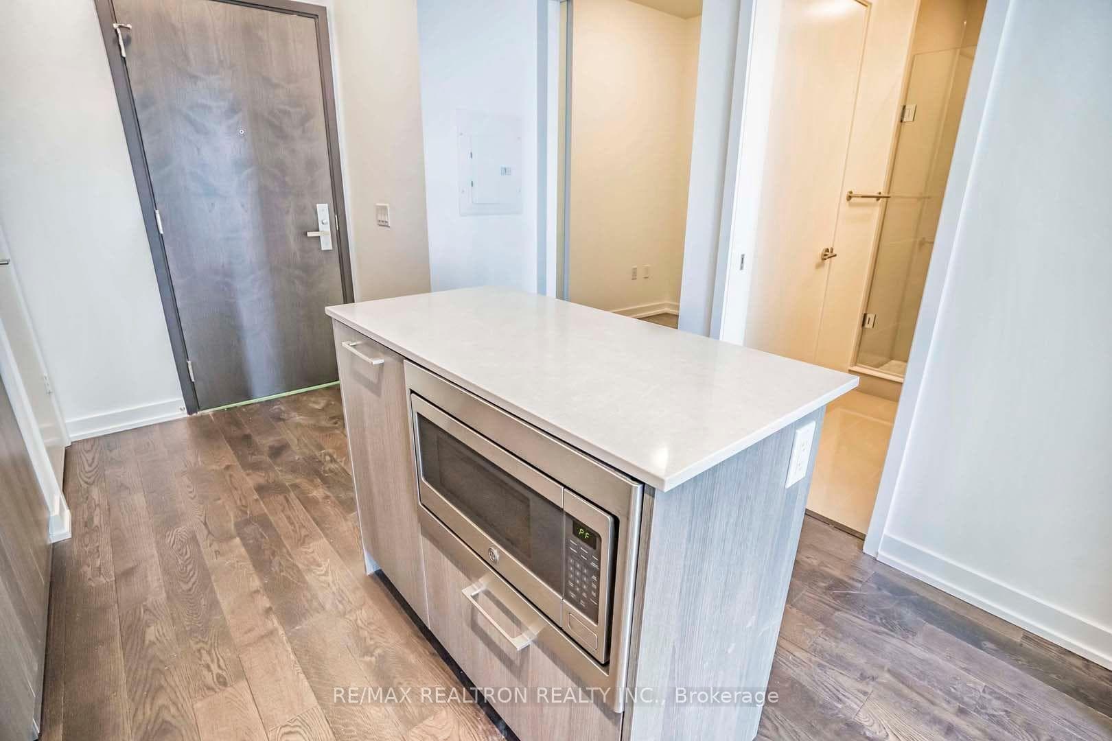1 Yorkville Avenue Unit 3112 photo 7