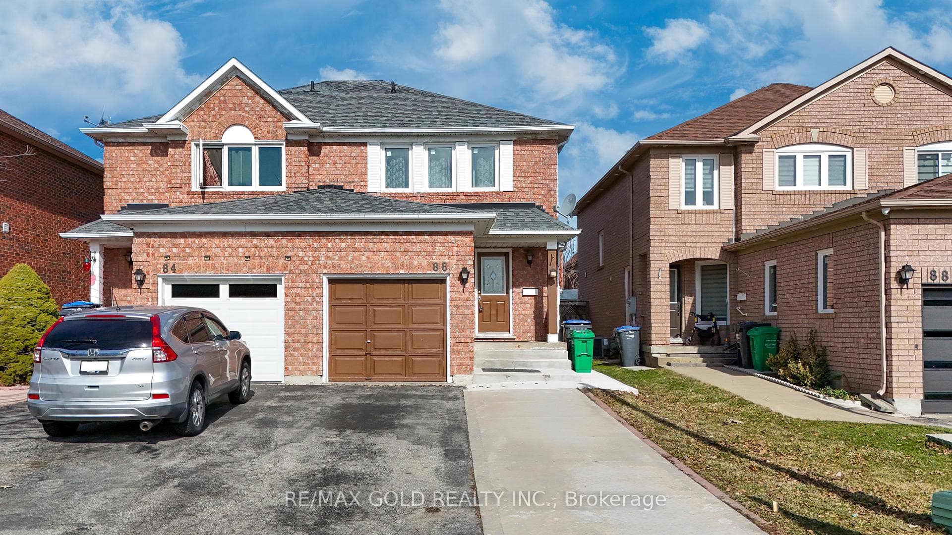 86 Oatfield Road photo 3