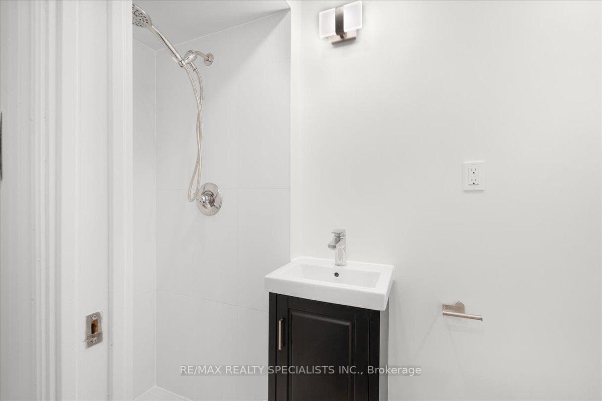 56 Nash Road photo 31