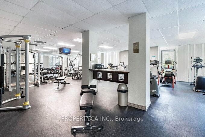 156 Enfield Place Unit 1208 photo 32