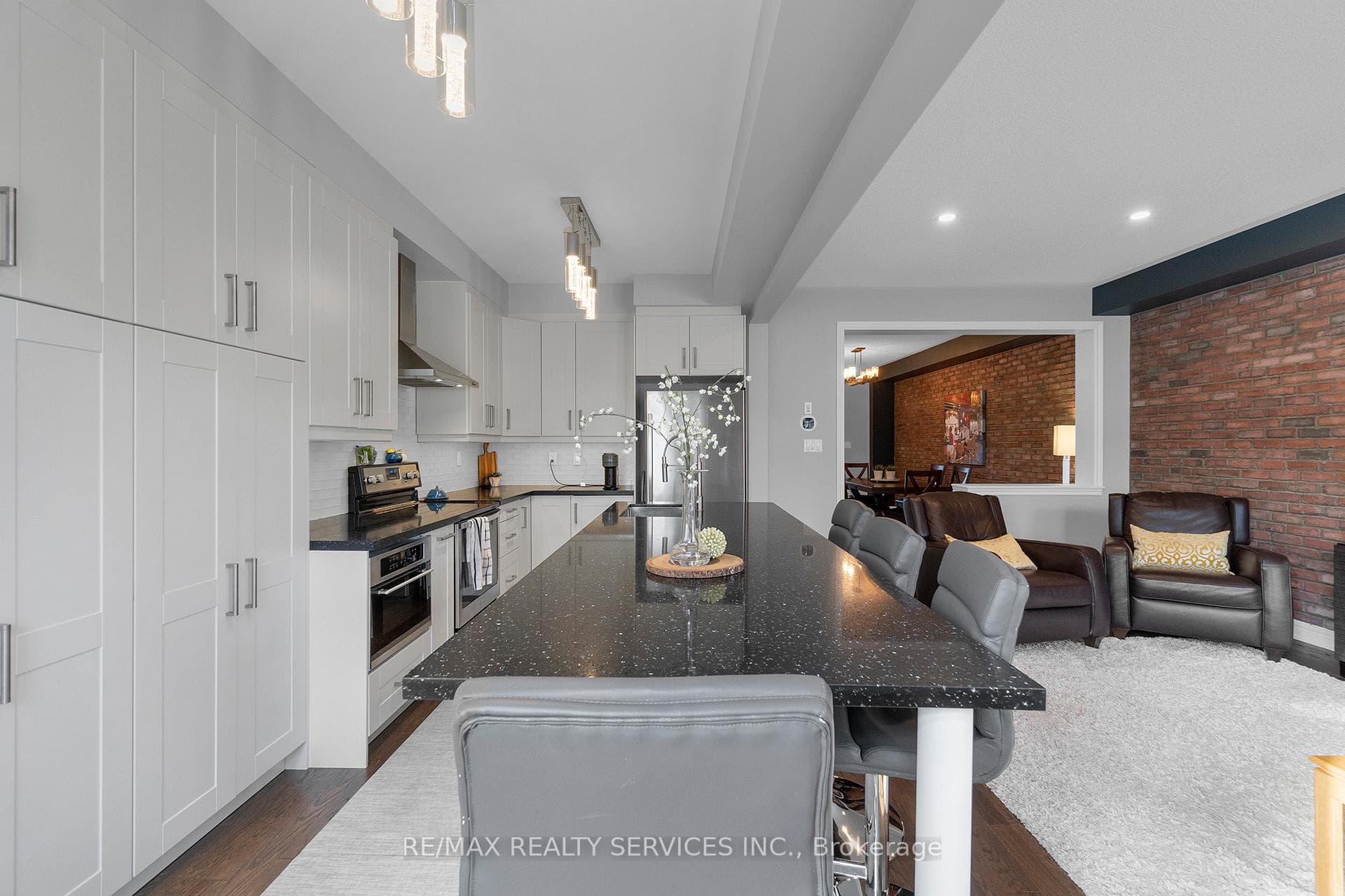 39 Diamond Leaf Lane photo 17