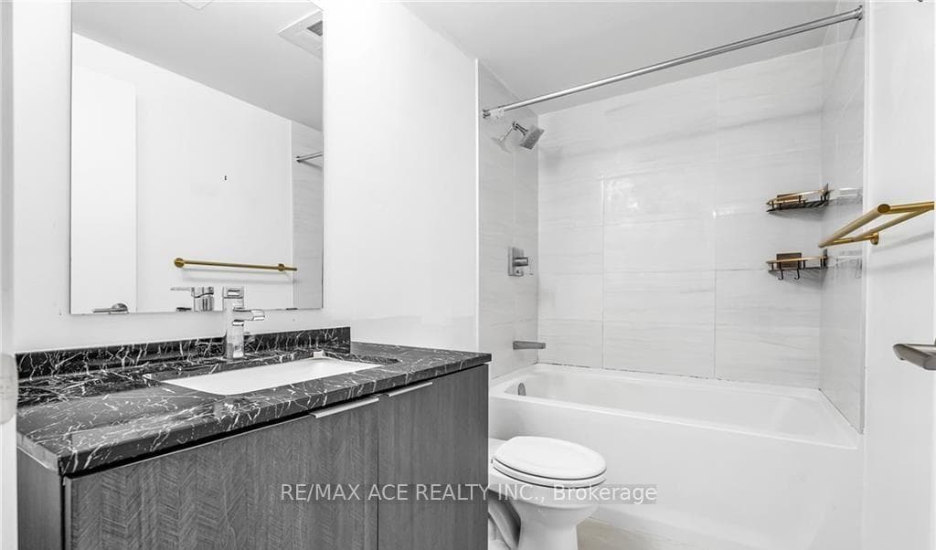 11 Wellesley Street Unit 6002 photo 26