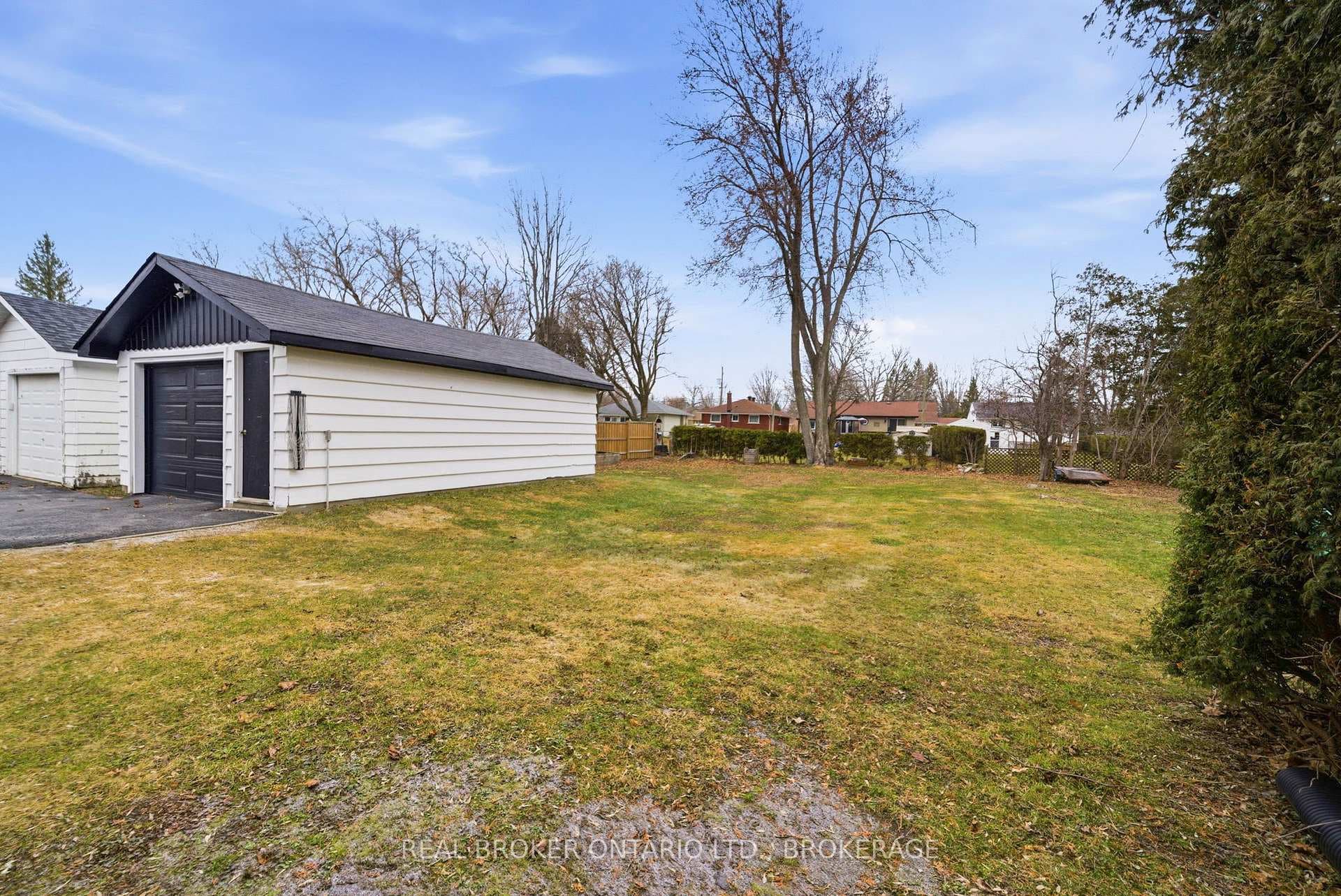 1205 Osborne Avenue photo 20