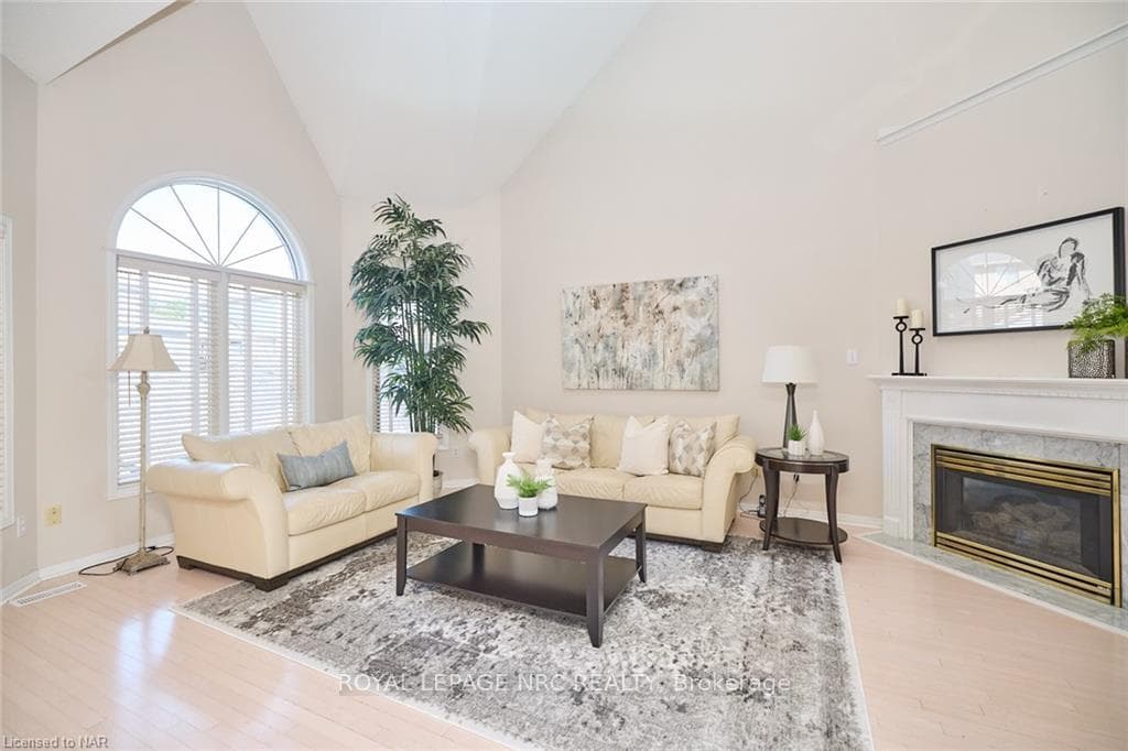 39 WESTLAND Street photo 13