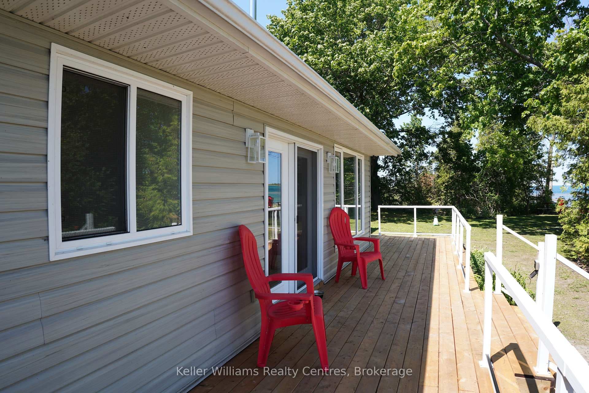 25 DOCK Road photo 8